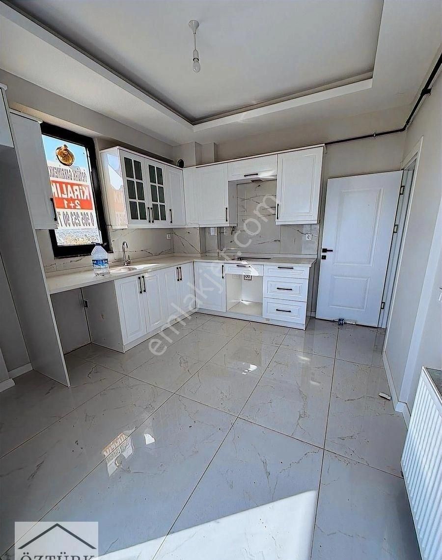 Öztürk 'den Gökdelenler Bölgesi Salon Mutfak Ayrı Ultra Lüks 2+1 - Görsel 14