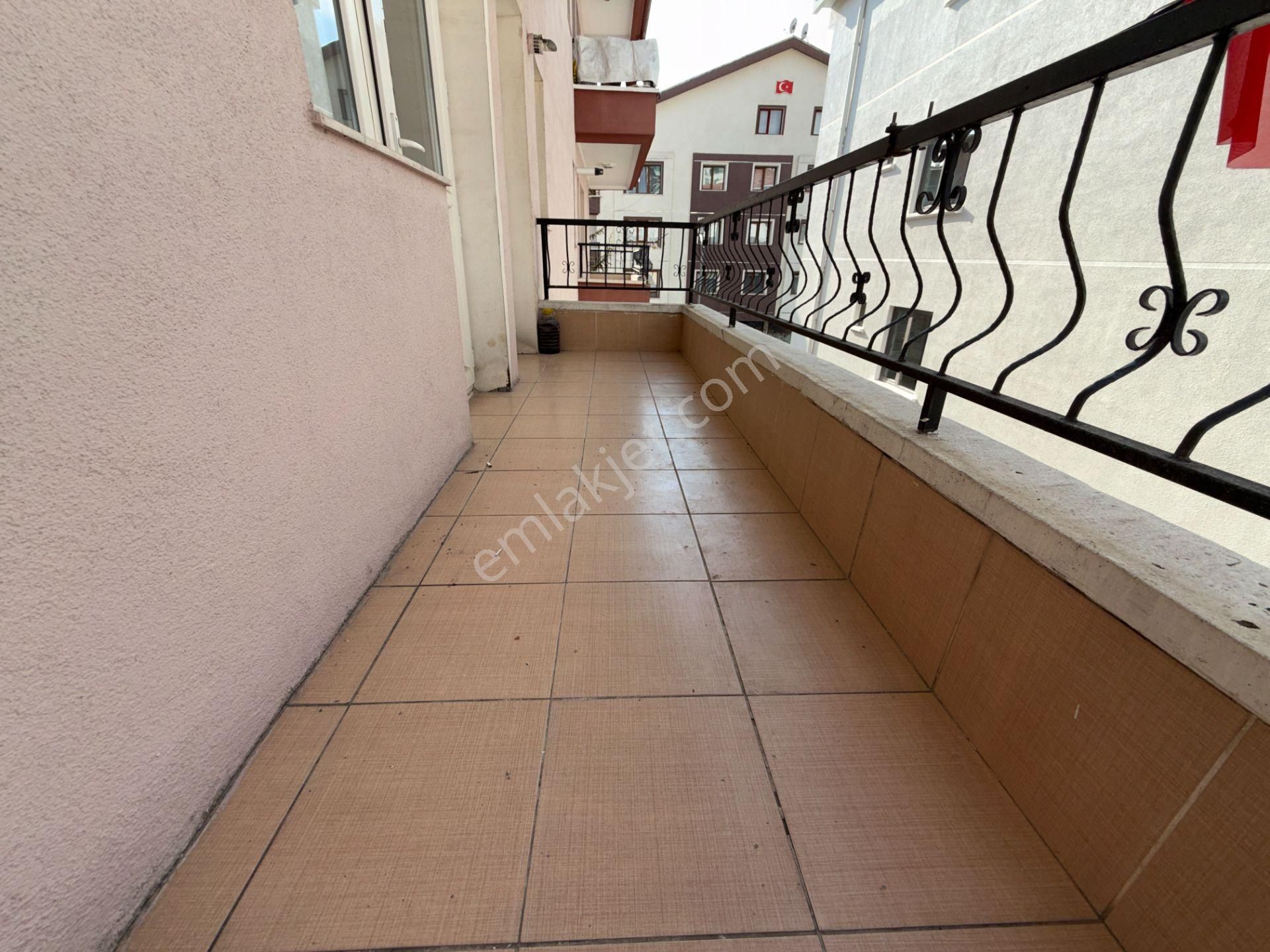 Ufuk Kılıç Emlak'tan Protokol Yolu Yakını Ara Kat Geniş 3+1 Daire - Görsel 7