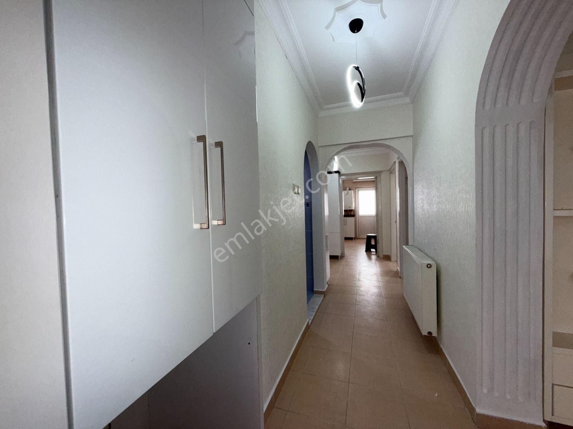 Ufuk Kılıç Emlak'tan Protokol Yolu Yakını Ara Kat Geniş 3+1 Daire - Görsel 26