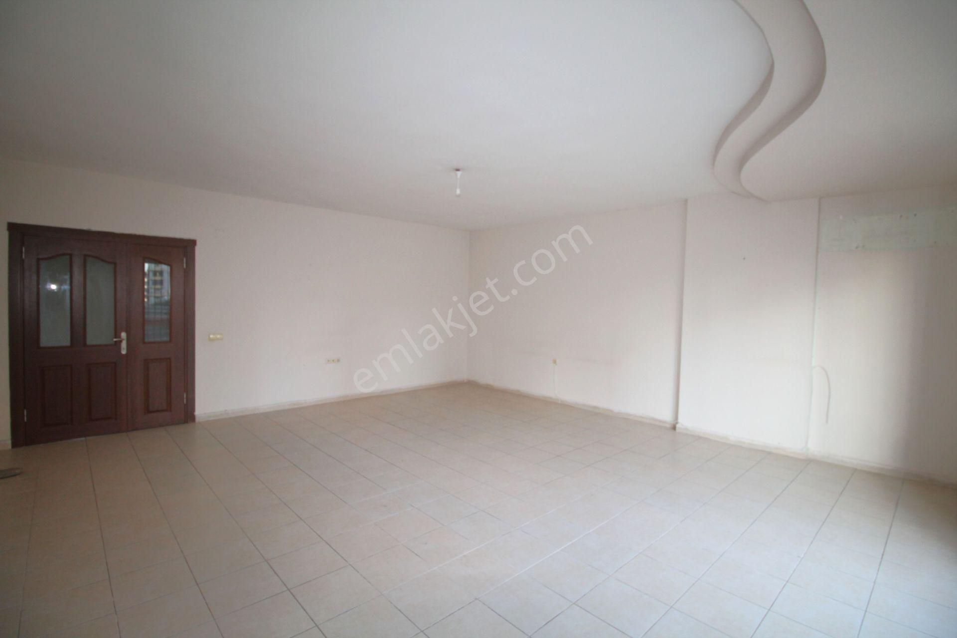 Retro’dan Yeni Mahalle’de Teraslı Geniş B.mutfak Site İçi Kiralık 3+1 - Görsel 8