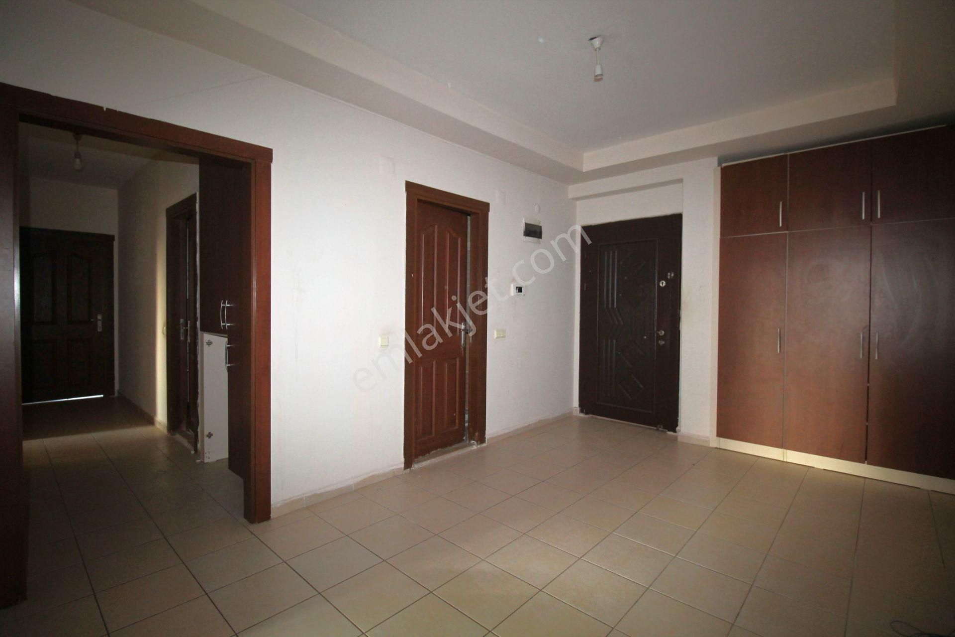 Retro’dan Yeni Mahalle’de Teraslı Geniş B.mutfak Site İçi Kiralık 3+1 - Görsel 17