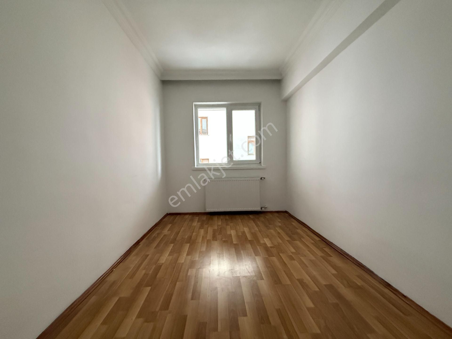 Pursaklar Ufuk Kılıç Emlak'tan Merkezde 3. Katta Masrafsız 3+1 Daire - Görsel 17