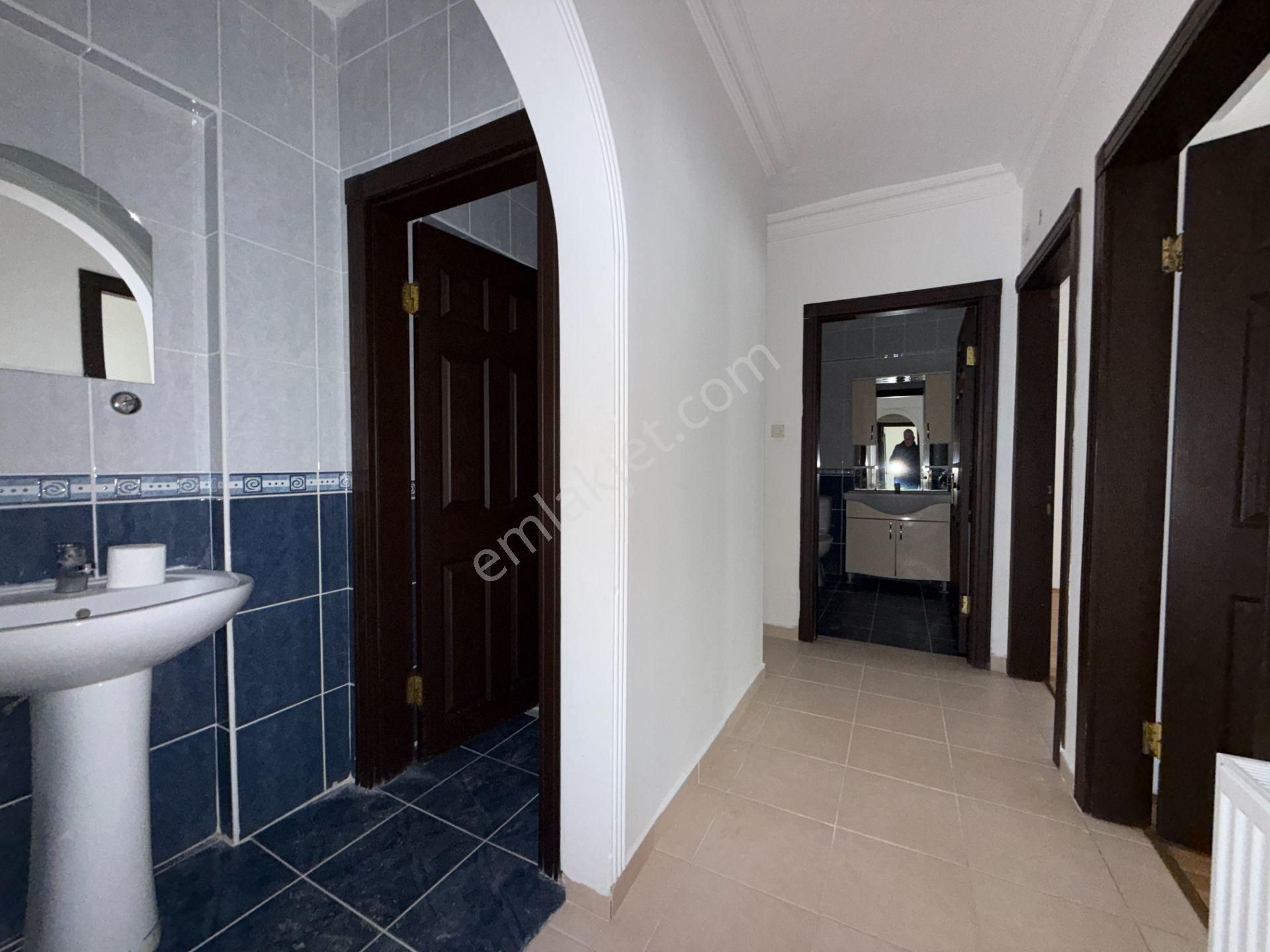 Pursaklar Ufuk Kılıç Emlak'tan Merkezde 3. Katta Masrafsız 3+1 Daire - Görsel 24