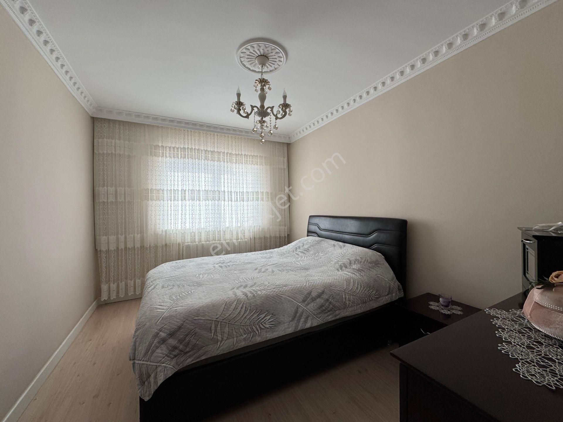 Ufuk Kılıç Emlak'tan Çift Banyolu Asansörlü Teraslı 5+1 Dublex Daire - Görsel 18