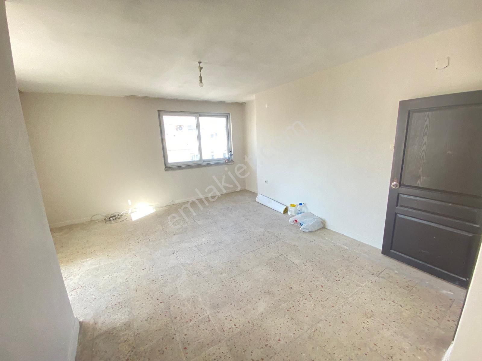 Prestij'den Güvenevler'de Forum Civarı Asansörlü 2+1 Daire - Görsel 4