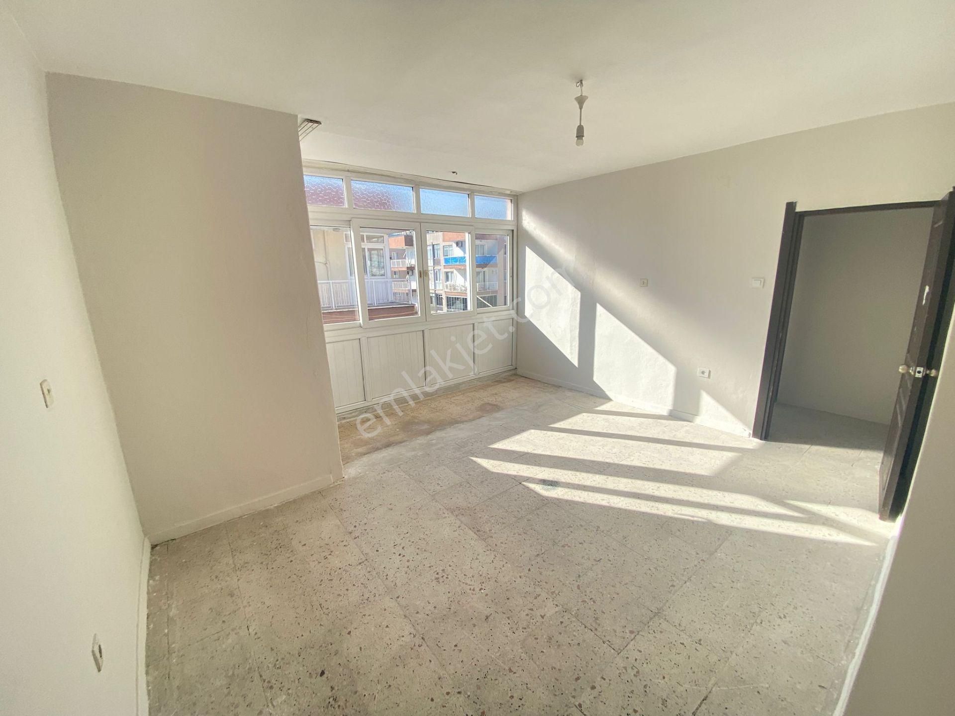 Prestij'den Güvenevler'de Forum Civarı Asansörlü 2+1 Daire - Görsel 7