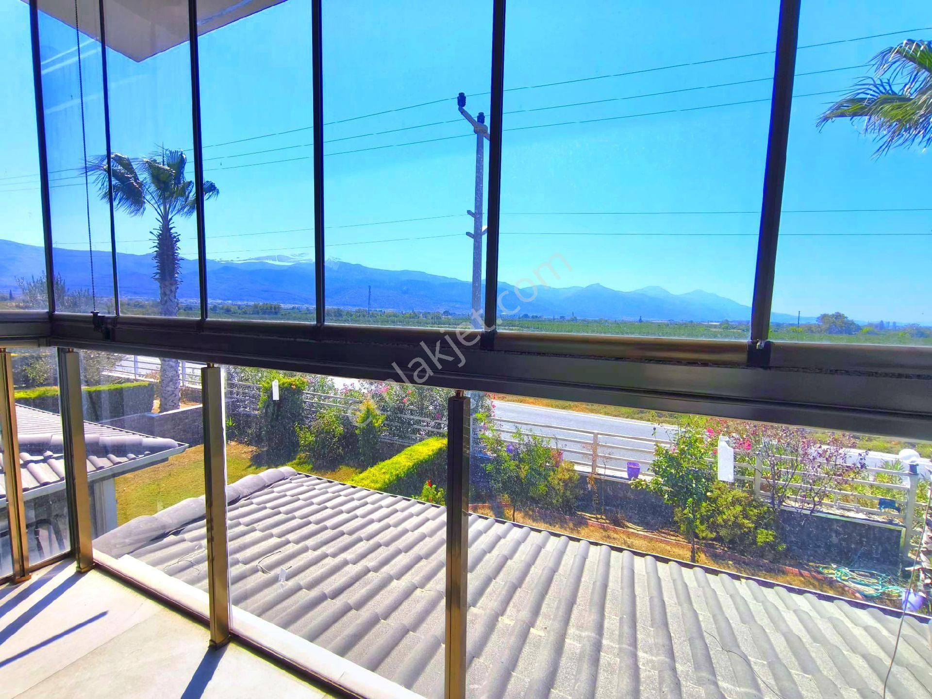 Ata Emlak'tan Havuzlu Sitede Otoparklı Bahçeli Villa - Görsel 33