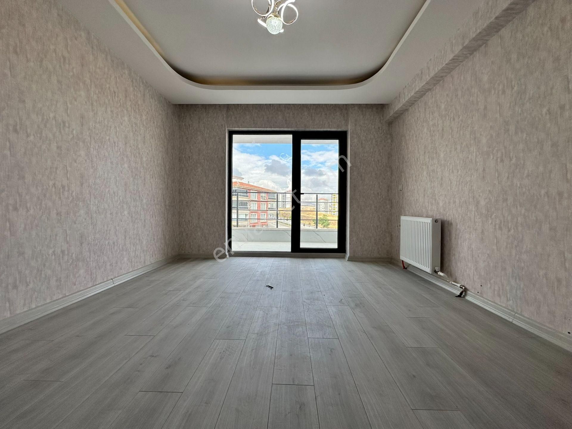 Pursaklar Mehmet Zengin Emlak'tan Teras Balkonlu Hastane Yakını 9.kat 4+1 Sıfır Sitede Daire - Görsel 22