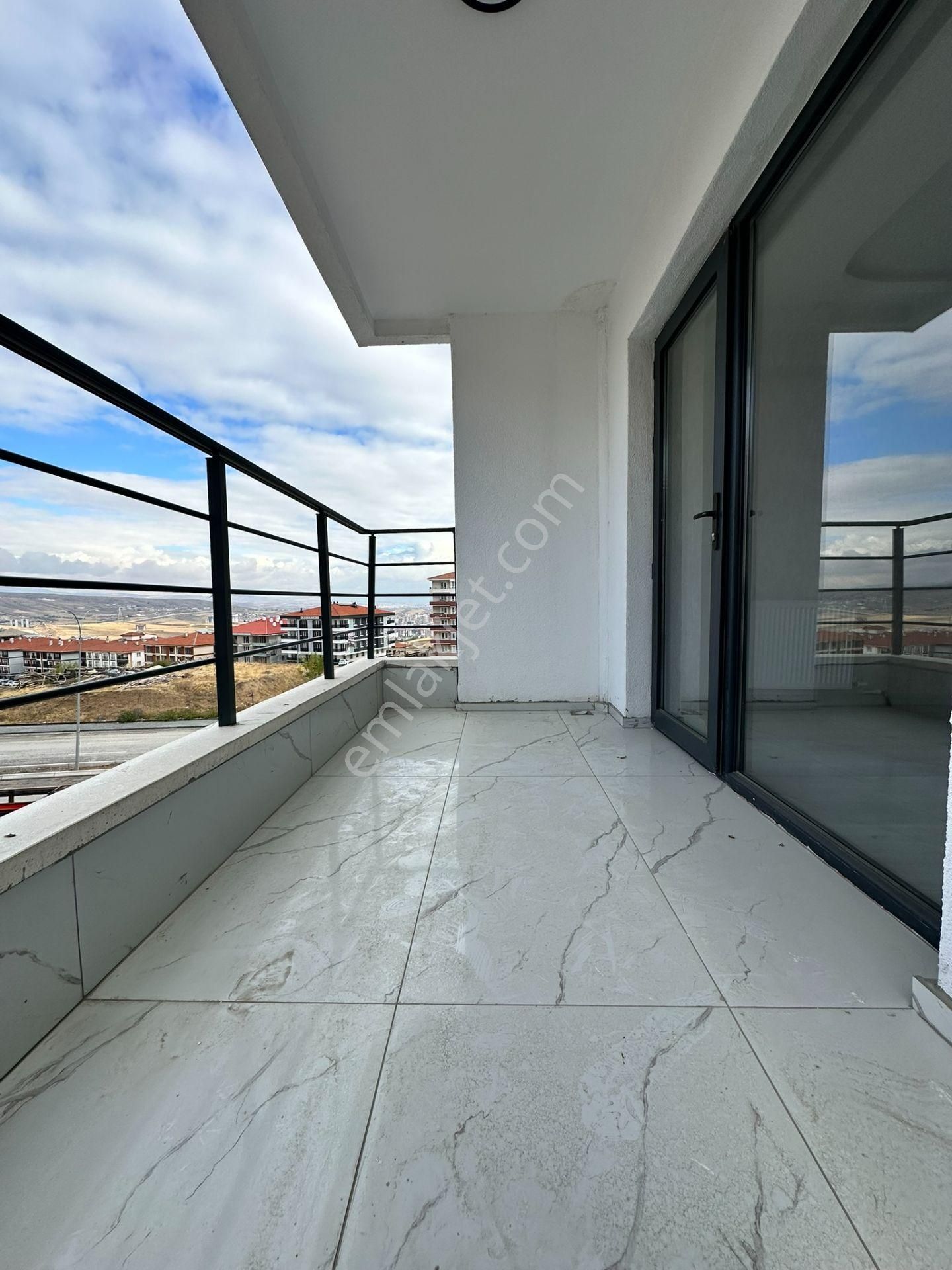 Pursaklar Mehmet Zengin Emlak'tan Teras Balkonlu Hastane Yakını 9.kat 4+1 Sıfır Sitede Daire - Görsel 29