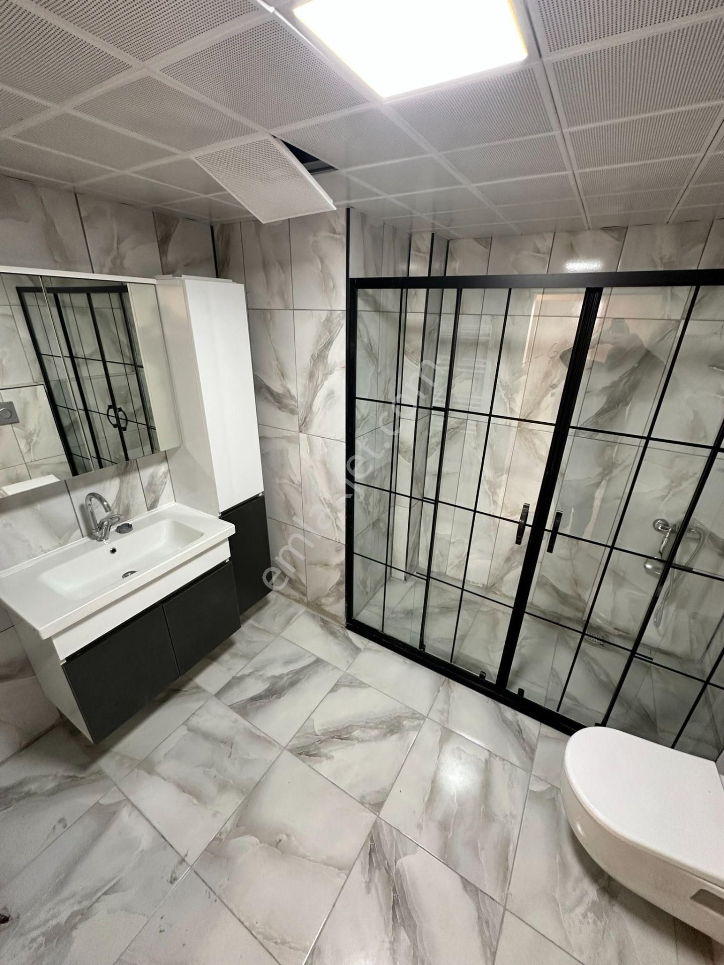 Pursaklar Mehmet Zengin Emlak'tan Teras Balkonlu Hastane Yakını 9.kat 4+1 Sıfır Sitede Daire - Görsel 35