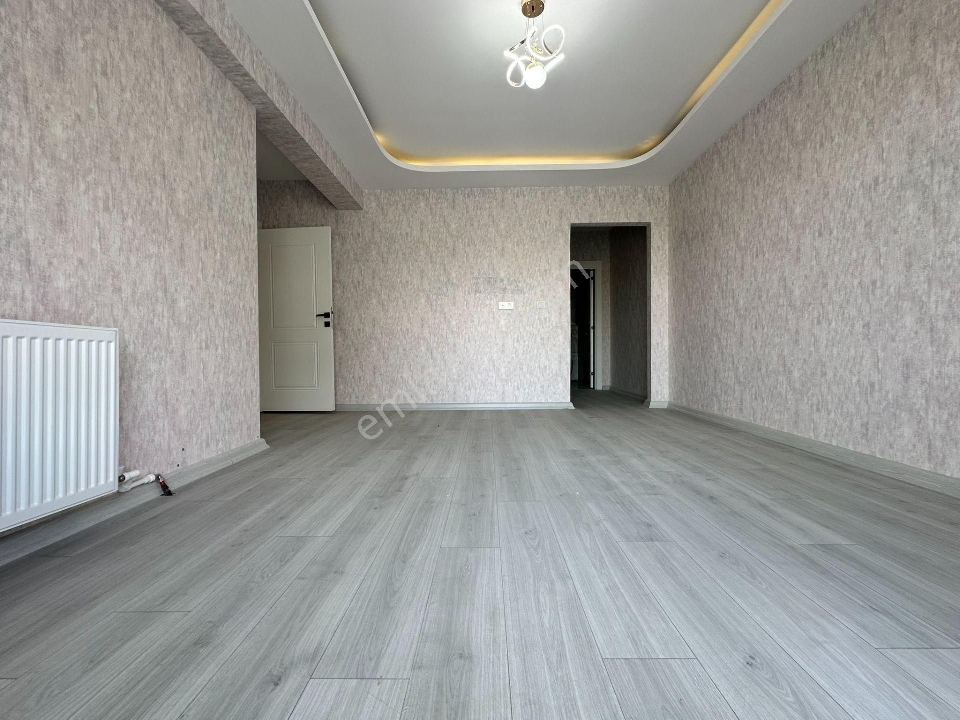 Pursaklar Mehmet Zengin Emlak'tan Teras Balkonlu Hastane Yakını 9.kat 4+1 Sıfır Sitede Daire - Görsel 26