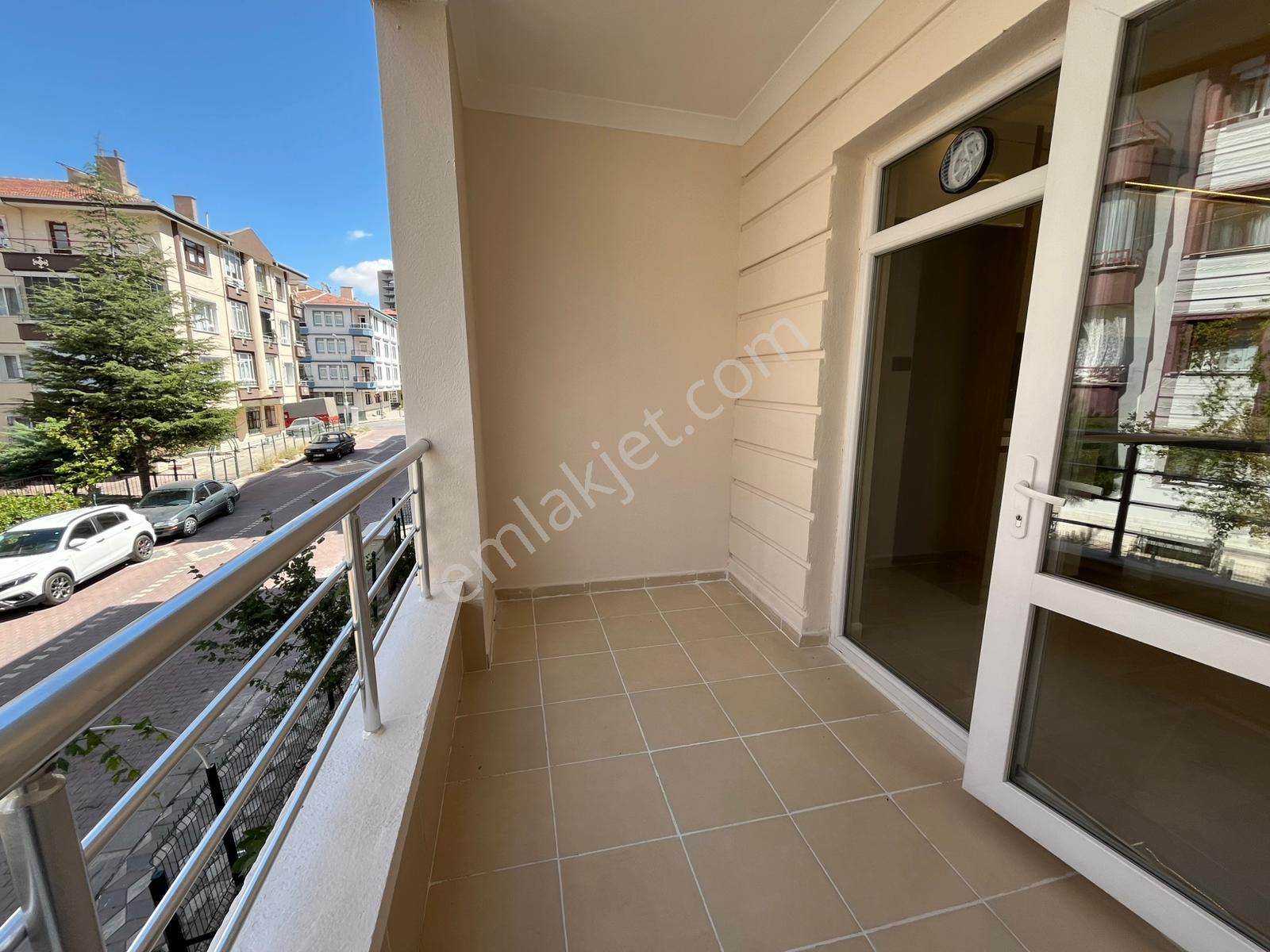 Ufuk Kılıç Emlak'tan Çift Banyolu Asansörlü Şık Tasarımlı Katta 4+1 - Görsel 4