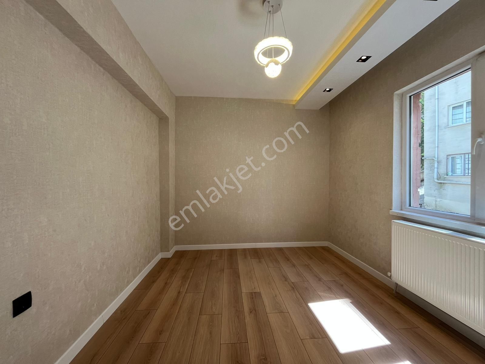 Ufuk Kılıç Emlak'tan Çift Banyolu Asansörlü Şık Tasarımlı Katta 4+1 - Görsel 27