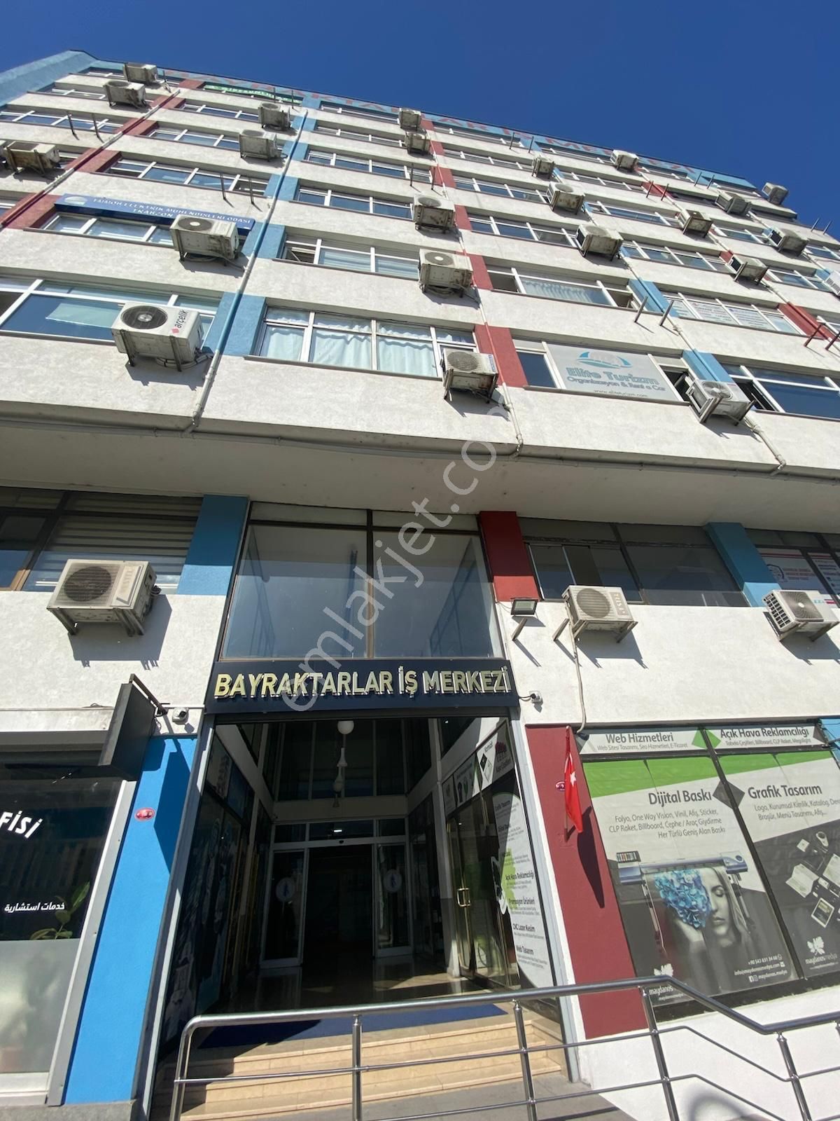 Trabzon Meydan'da Kiralık Ofis - Görsel 23