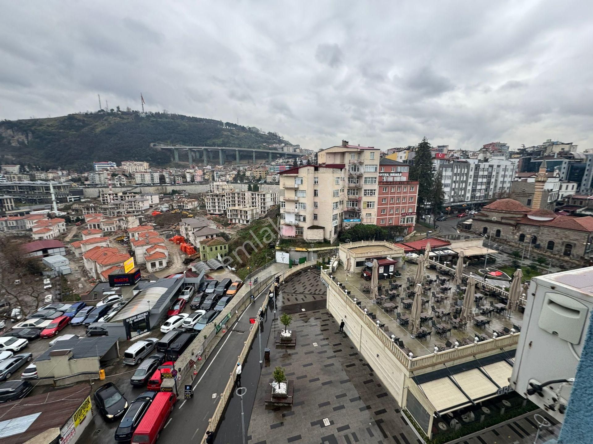 Trabzon Meydan'da Kiralık Ofis - Görsel 21