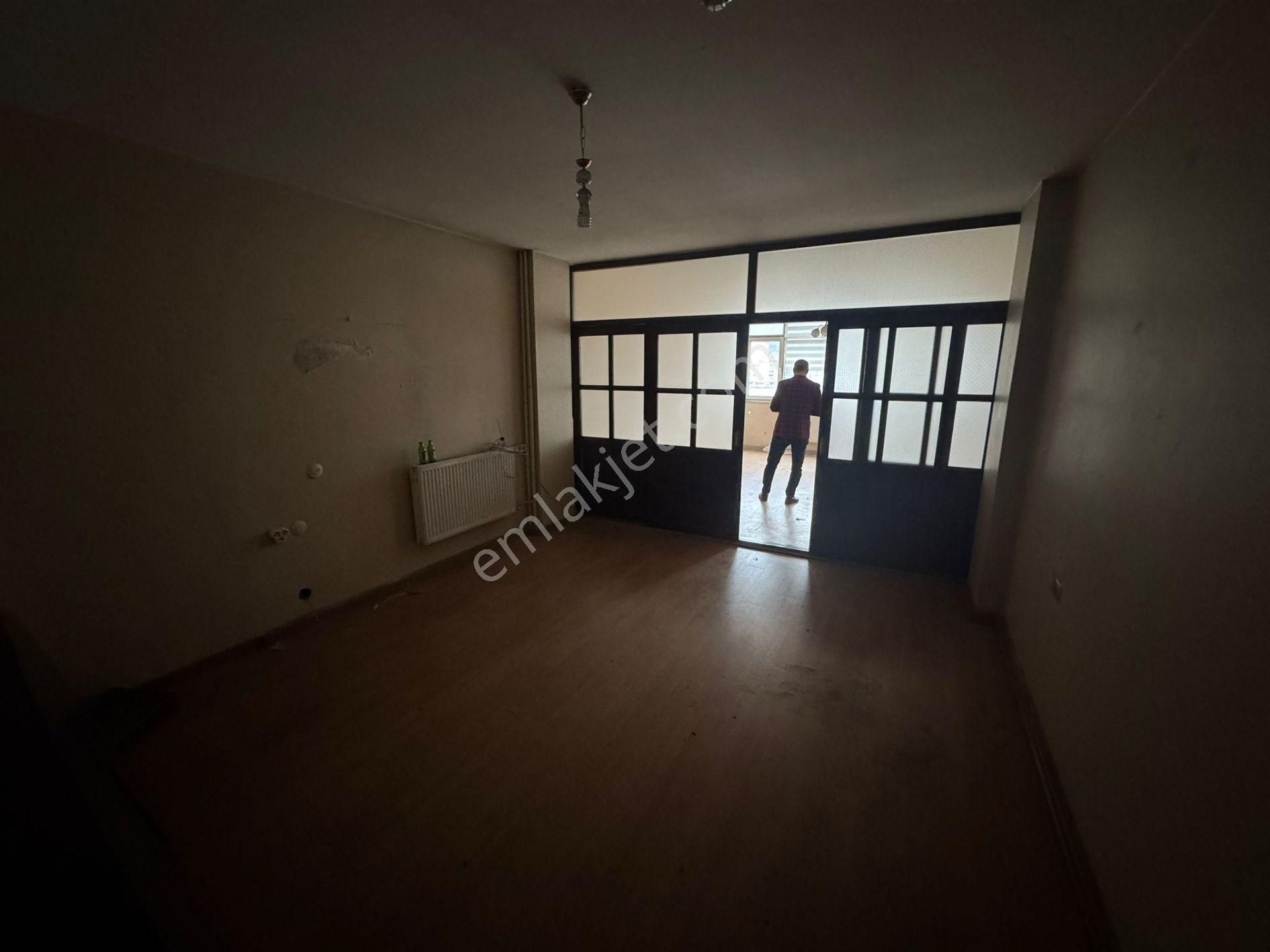 Trabzon Meydan'da Kiralık Ofis - Görsel 8