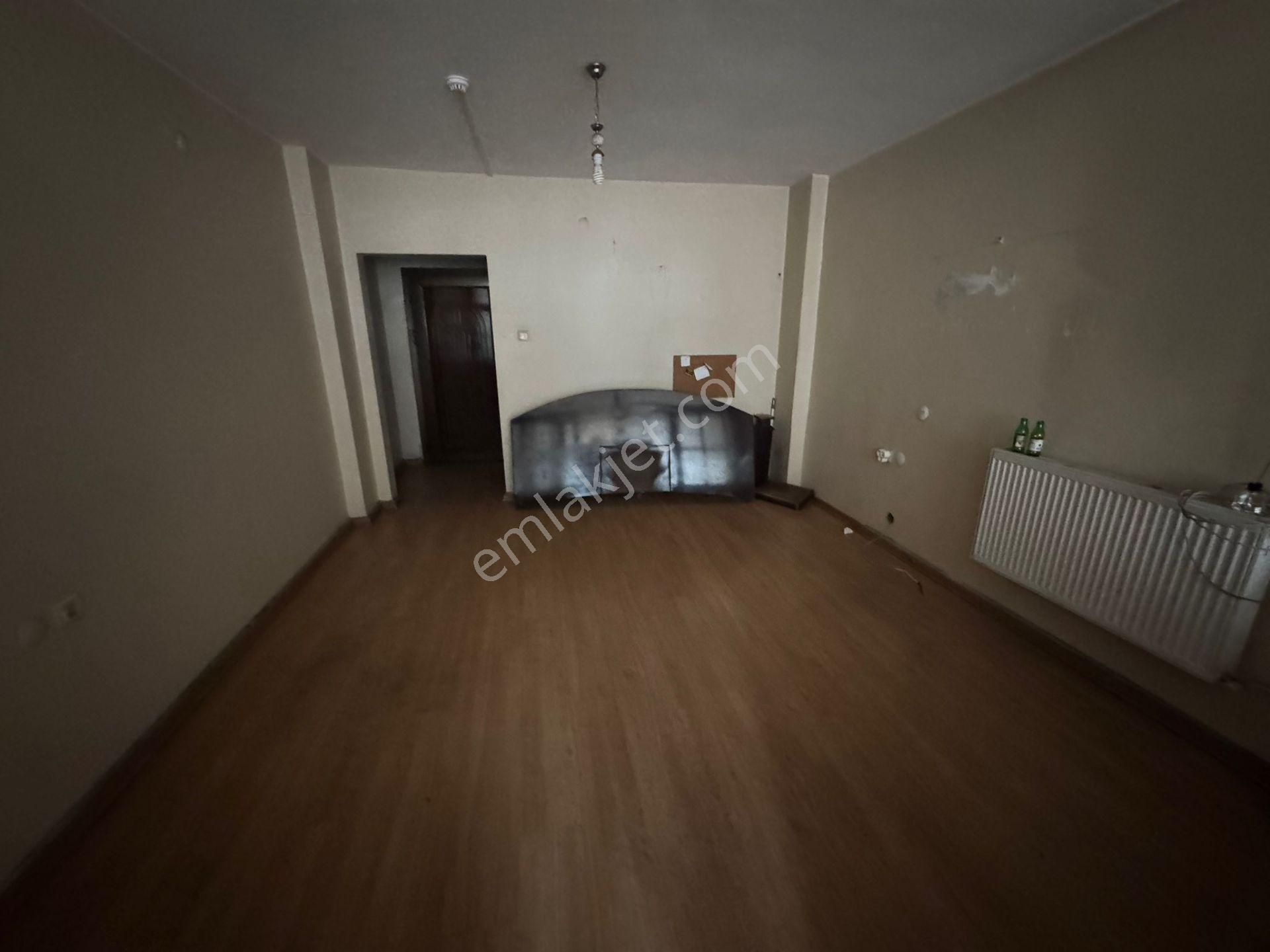 Trabzon Meydan'da Kiralık Ofis - Görsel 9