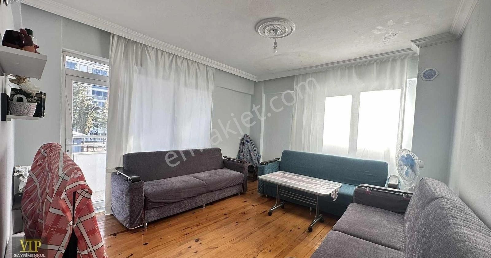 Vip Gayrimenkul'den Çarşı Merkezinde 2+1 Daire - Görsel 8