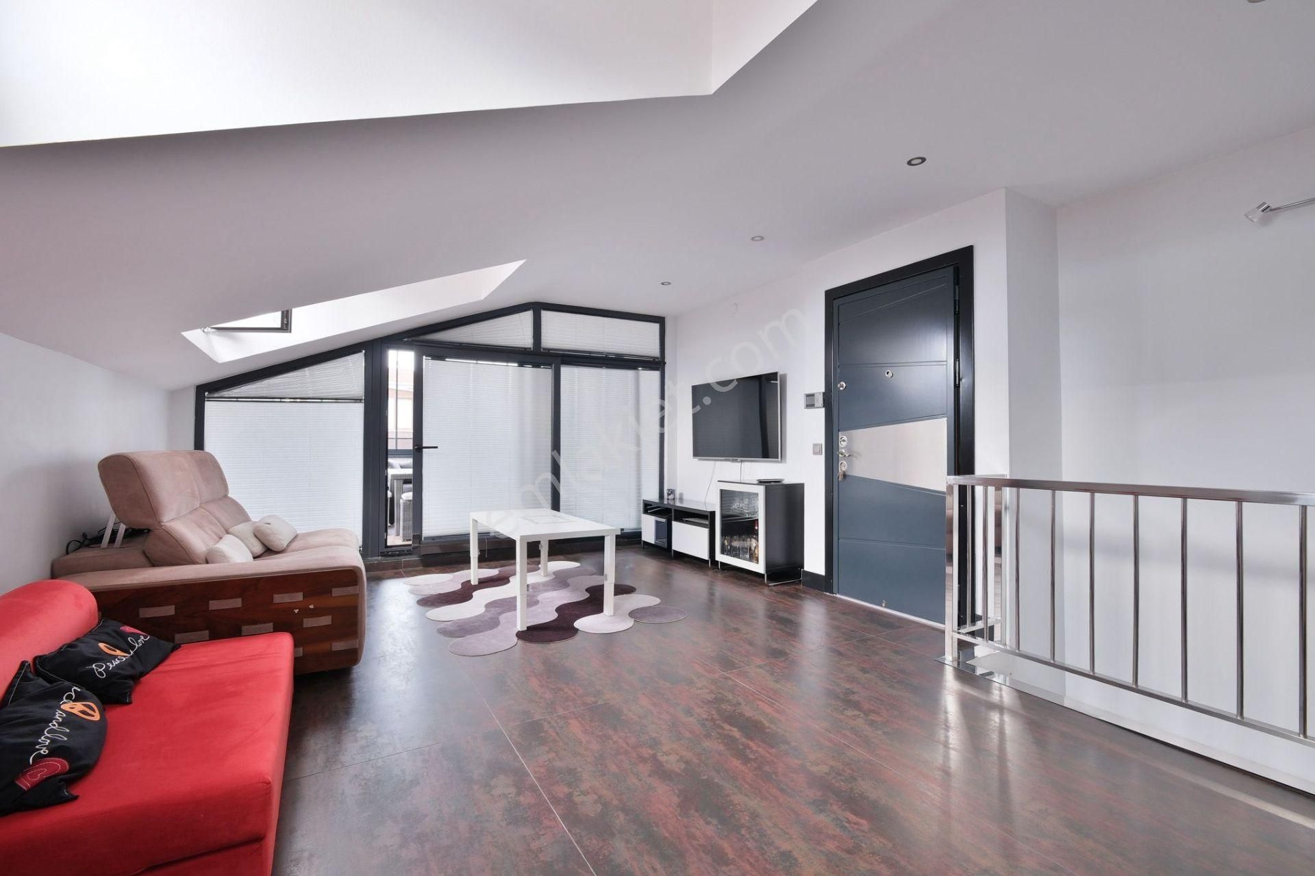 Emlak Dünyasından Maltepe Yalıda 4+2 Dubleks - Görsel 6