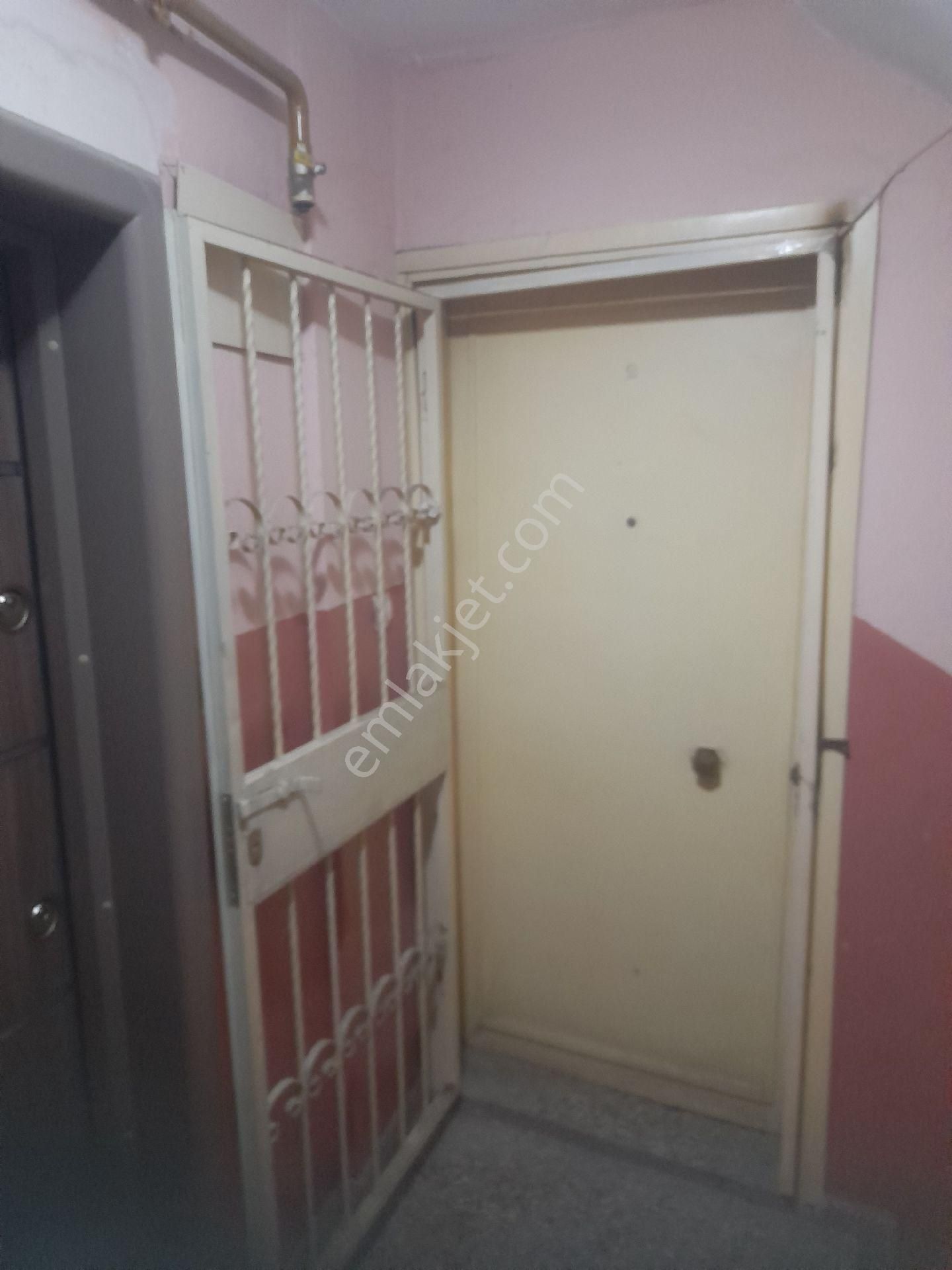 İzmir Konak Güneşli De Satılık 3+1,110m2 İkinci Kat Daire - Görsel 3