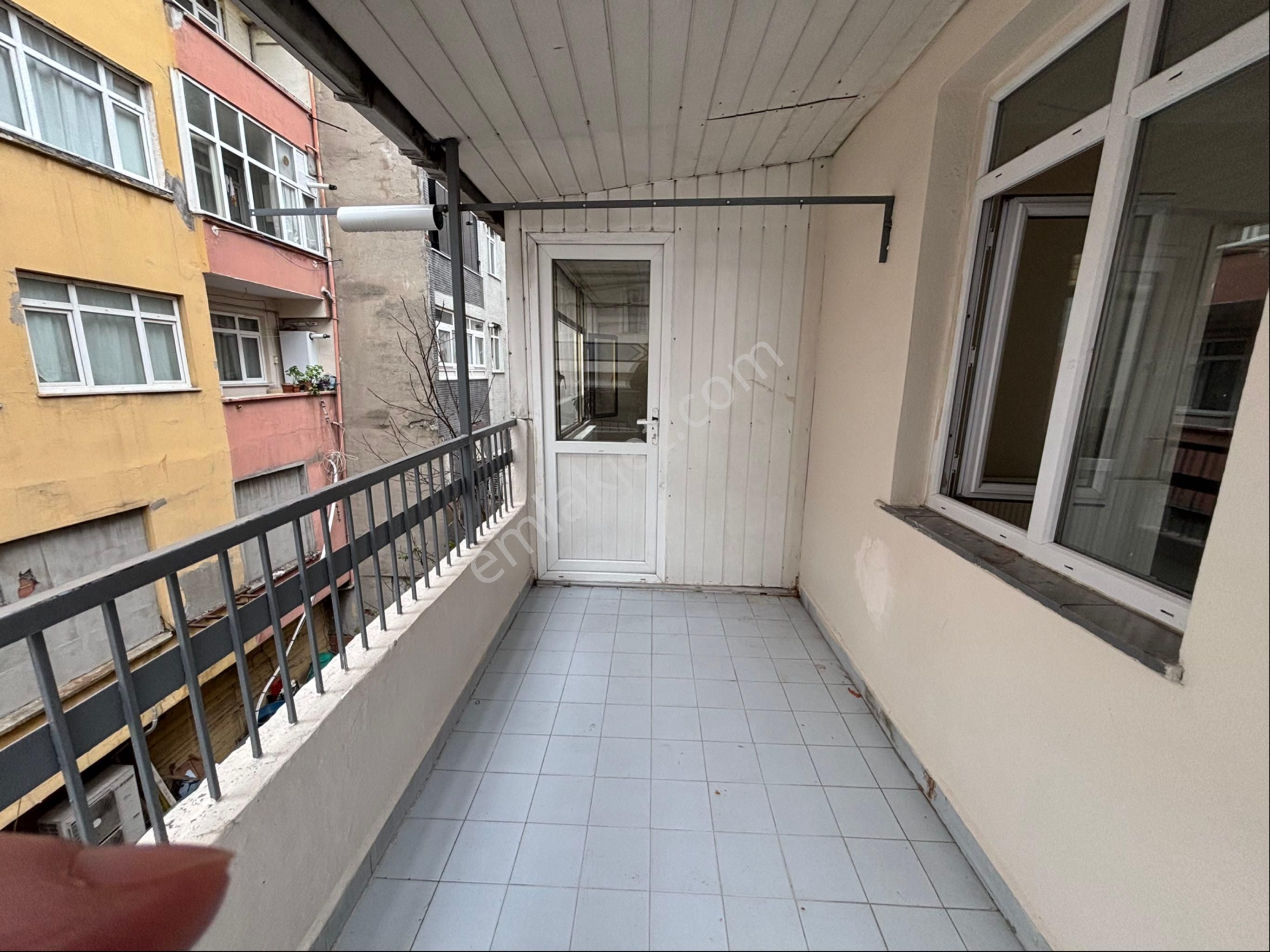 Metropol Emlak‘tan Kiralık Daire Menderes Sol Durak - Görsel 13