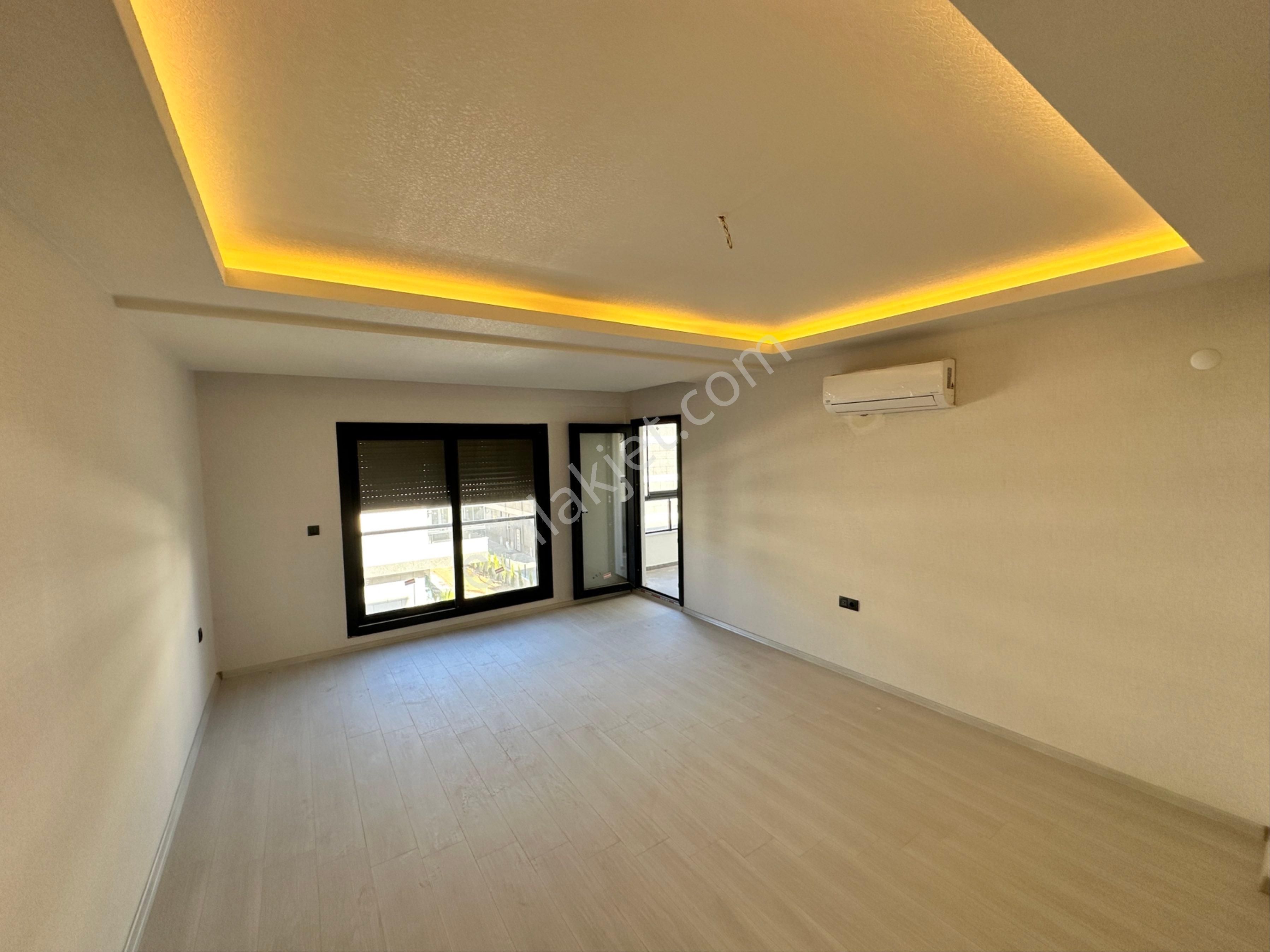 Torbalıda Prestijli Sitede Lüx Daire - Görsel 4