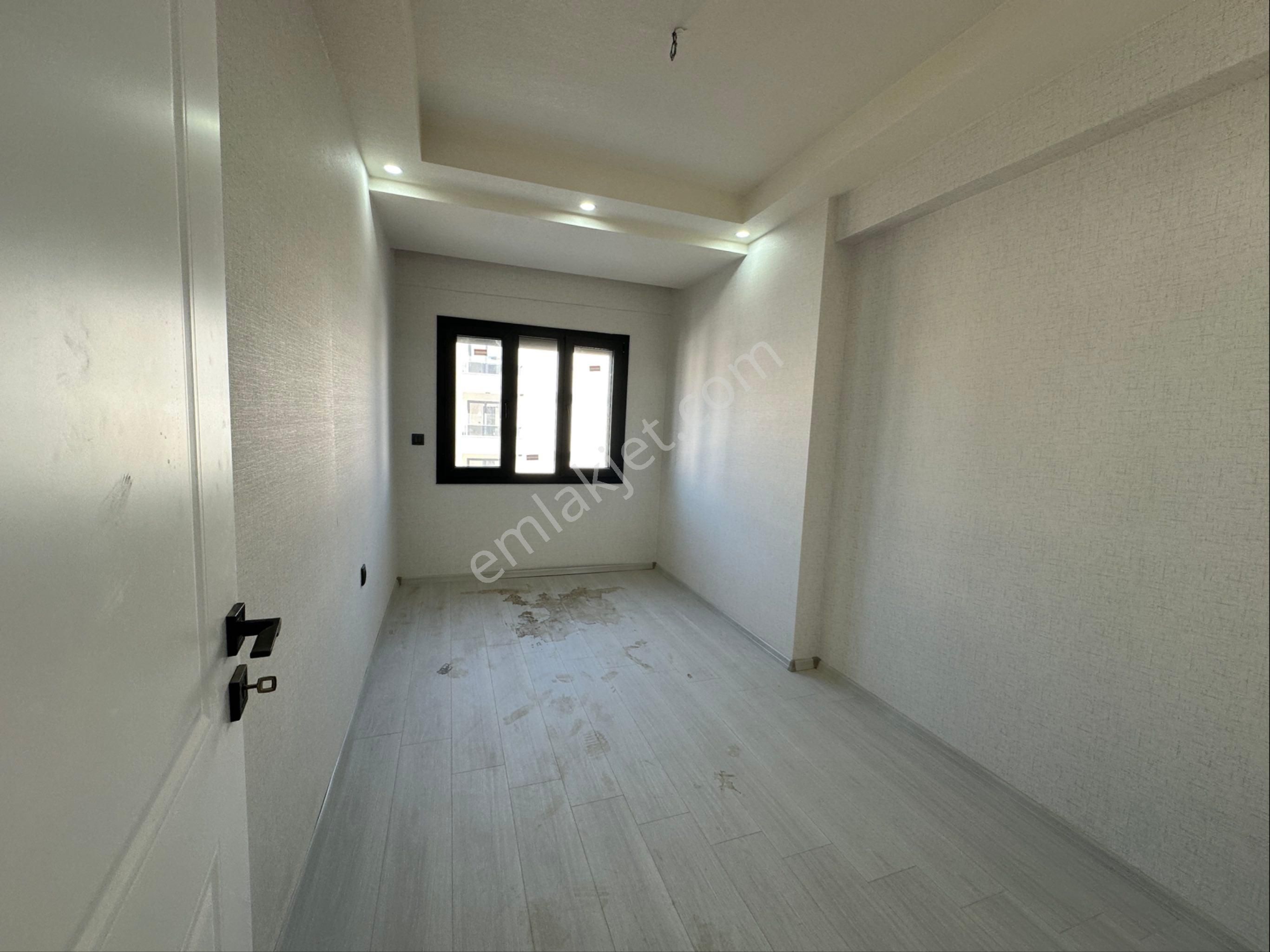 Torbalıda Prestijli Sitede Lüx Daire - Görsel 24