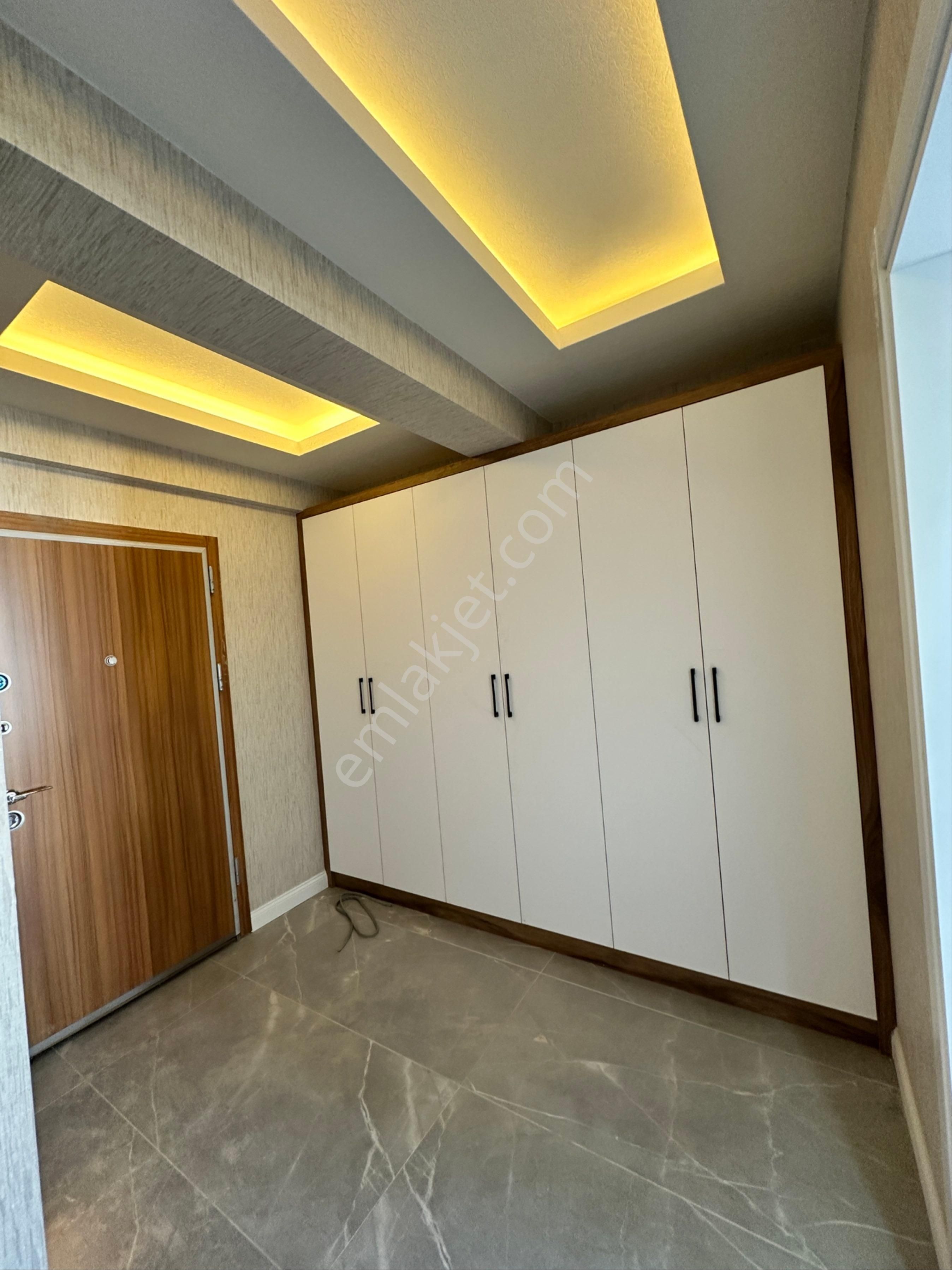 Torbalıda Prestijli Sitede Lüx Daire - Görsel 28