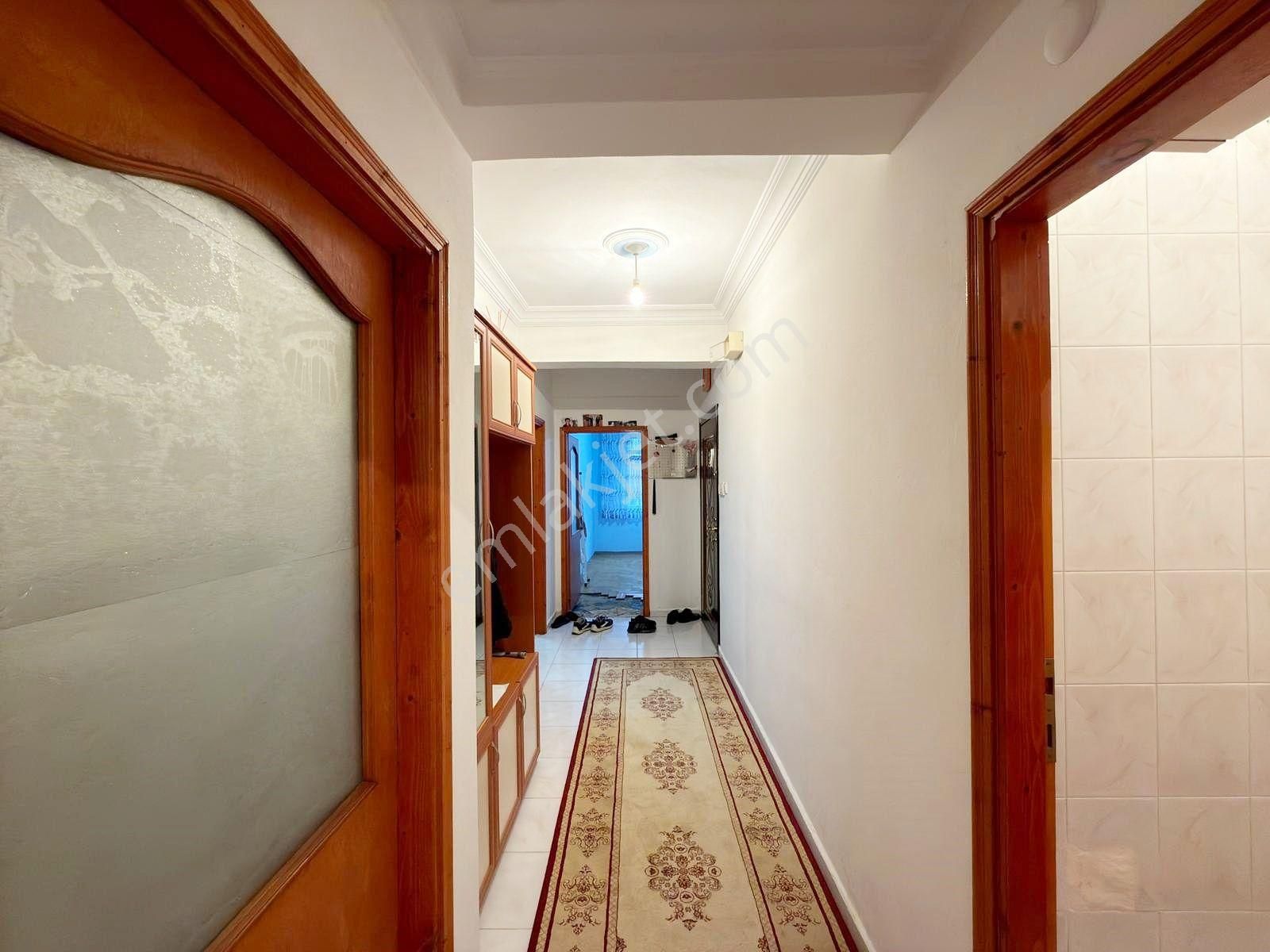 Salih Emlak 'tan Kat Mülkiyetli 26 Yıllık 2.kat 2+1 Daire - Görsel 4