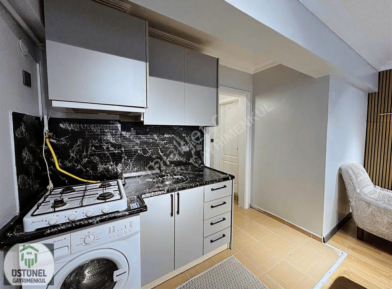 Üstünel'den Merkezi Konumda Arakat 1+1 Geniş Satılık Daire - Görsel 8