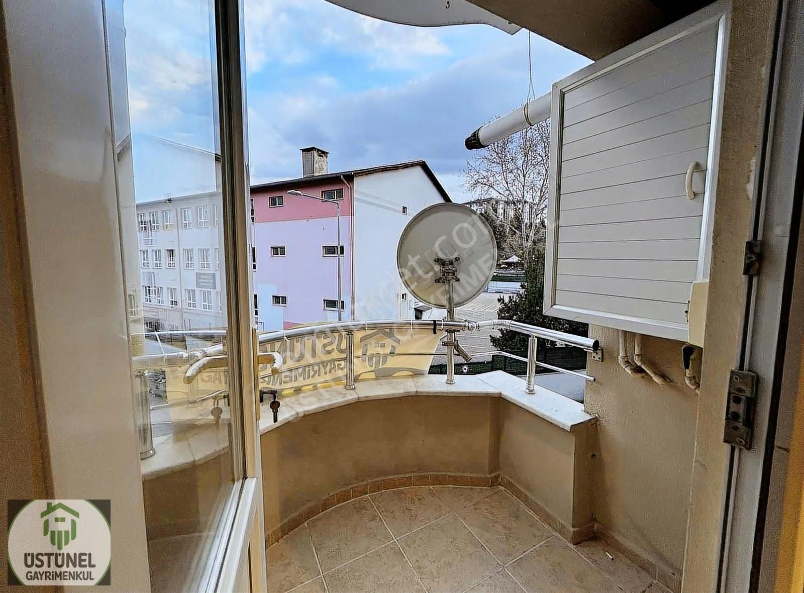 Üstünel'den Merkezi Konumda Arakat 1+1 Geniş Satılık Daire - Görsel 23