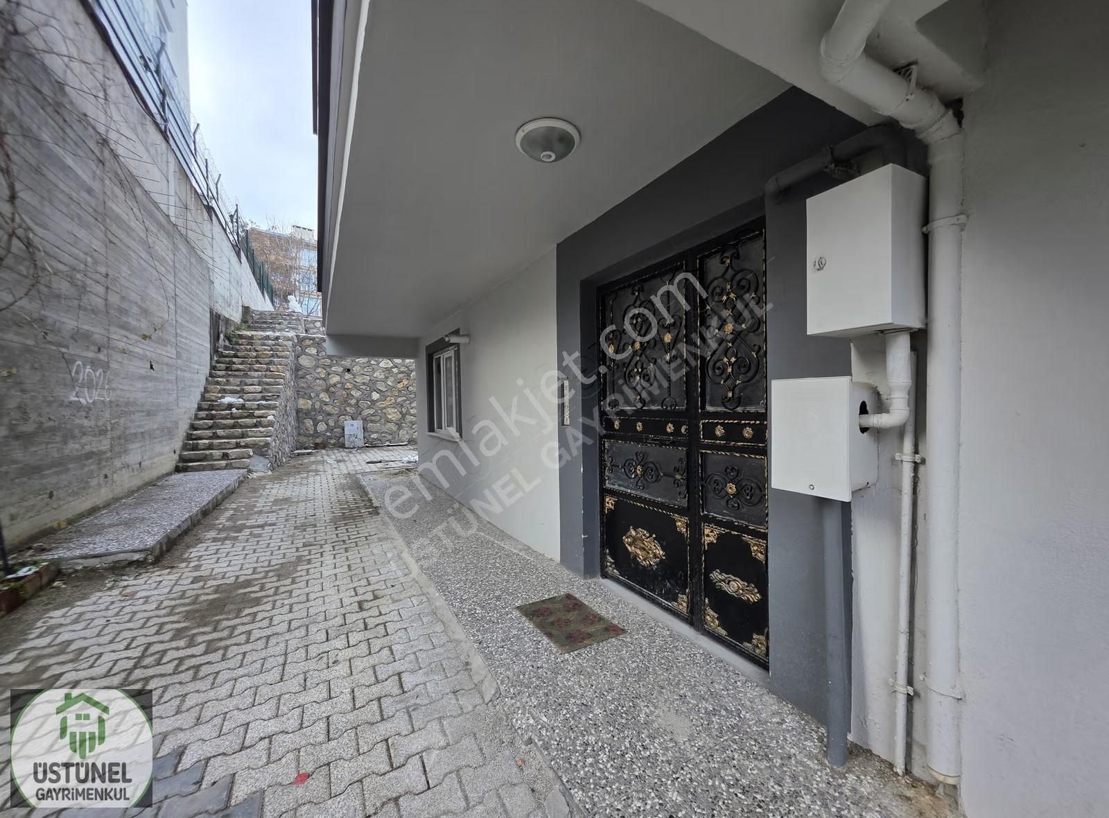 Üstünel'den Görükle'de Aile Binasında Mülkiyetli Tasarım 2+1 - Görsel 25