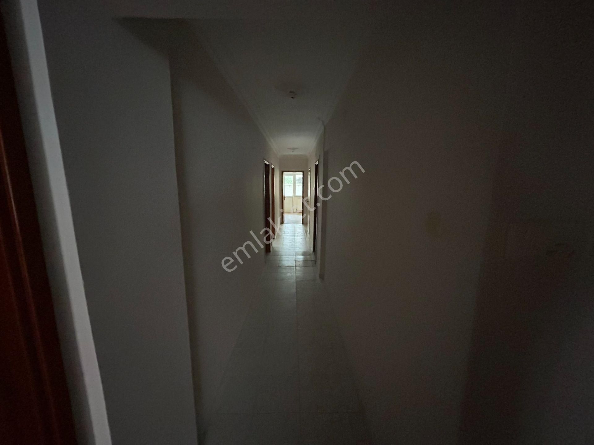 Cihan Emlaktan Kiralık Paşabayırda 3+1 Klimalı, Temiz Daire - Görsel 12