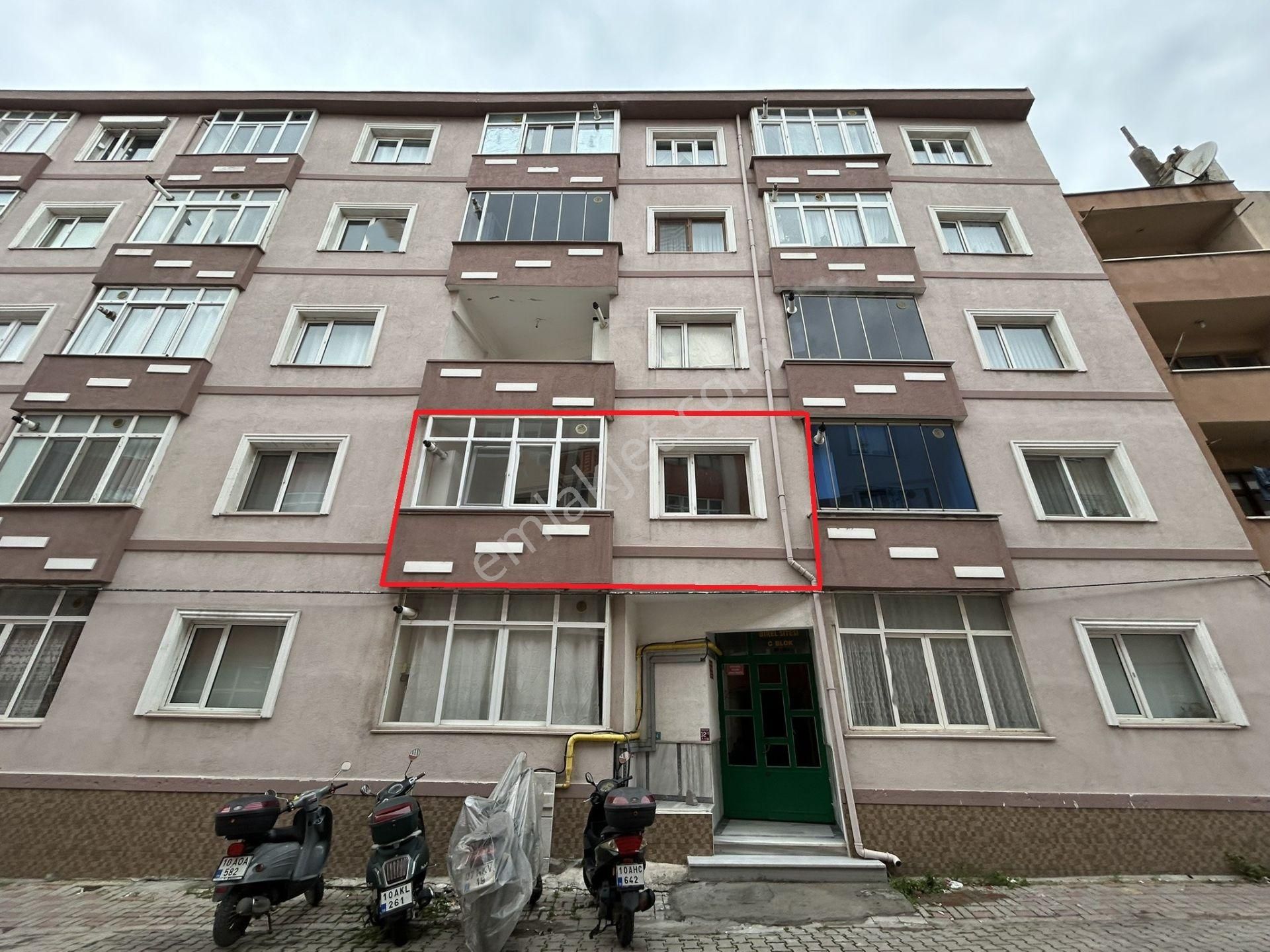 Cihan Emlaktan Kiralık Paşabayırda 3+1 Klimalı, Temiz Daire - Görsel 33