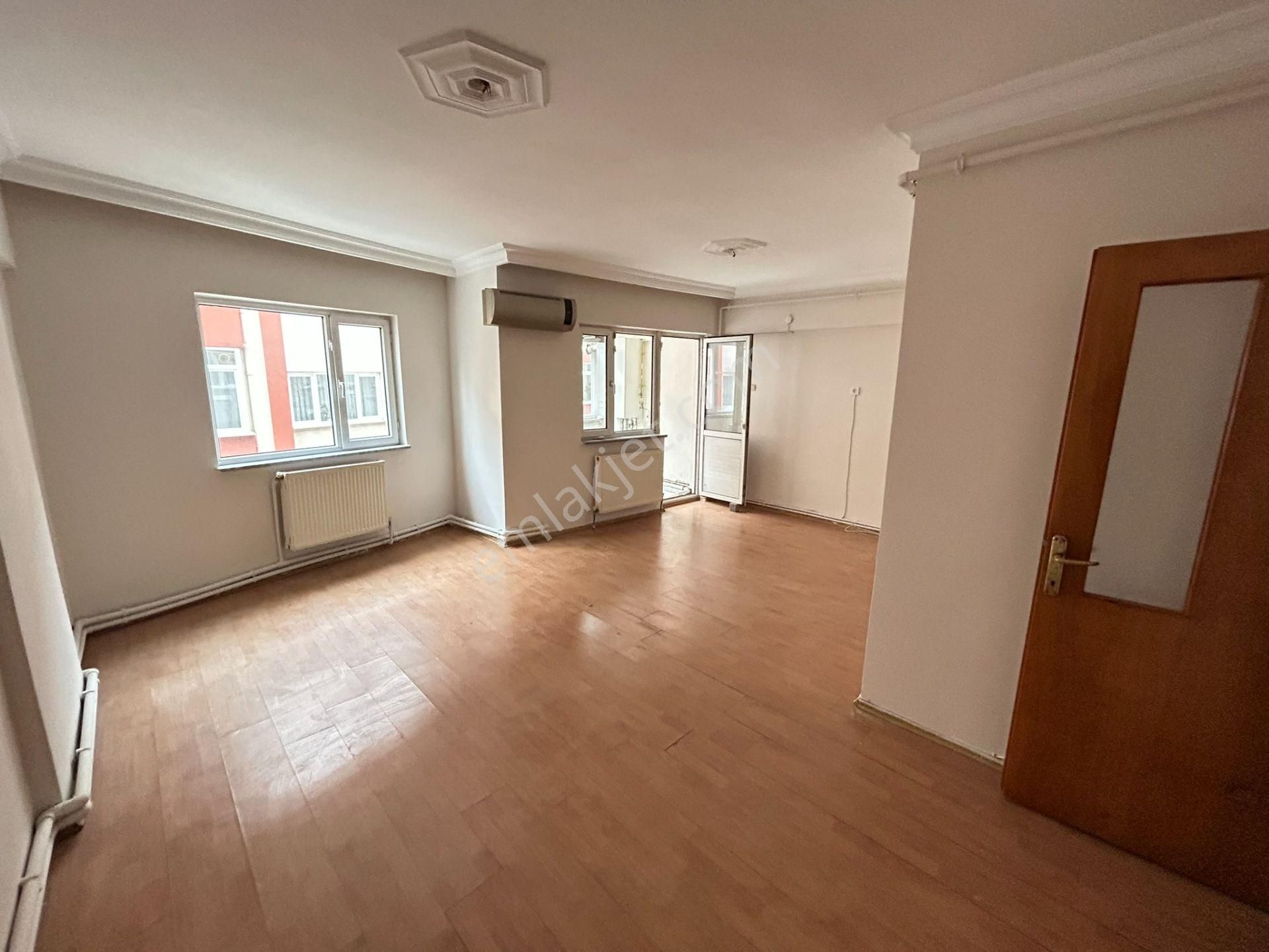 Cihan Emlaktan Kiralık Paşabayırda 3+1 Klimalı, Temiz Daire