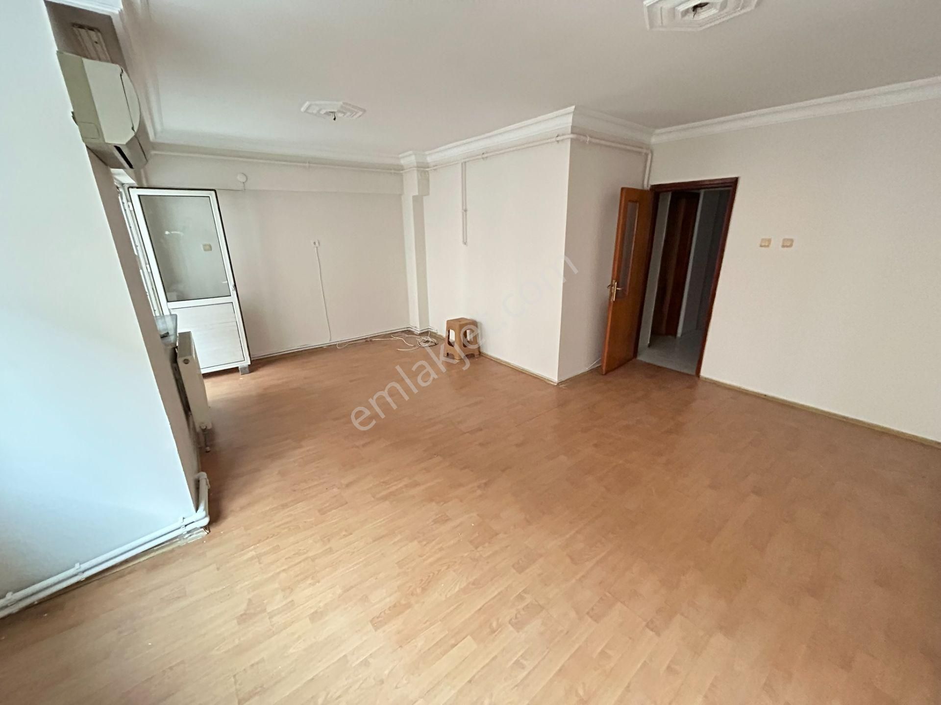 Cihan Emlaktan Kiralık Paşabayırda 3+1 Klimalı, Temiz Daire - Görsel 2