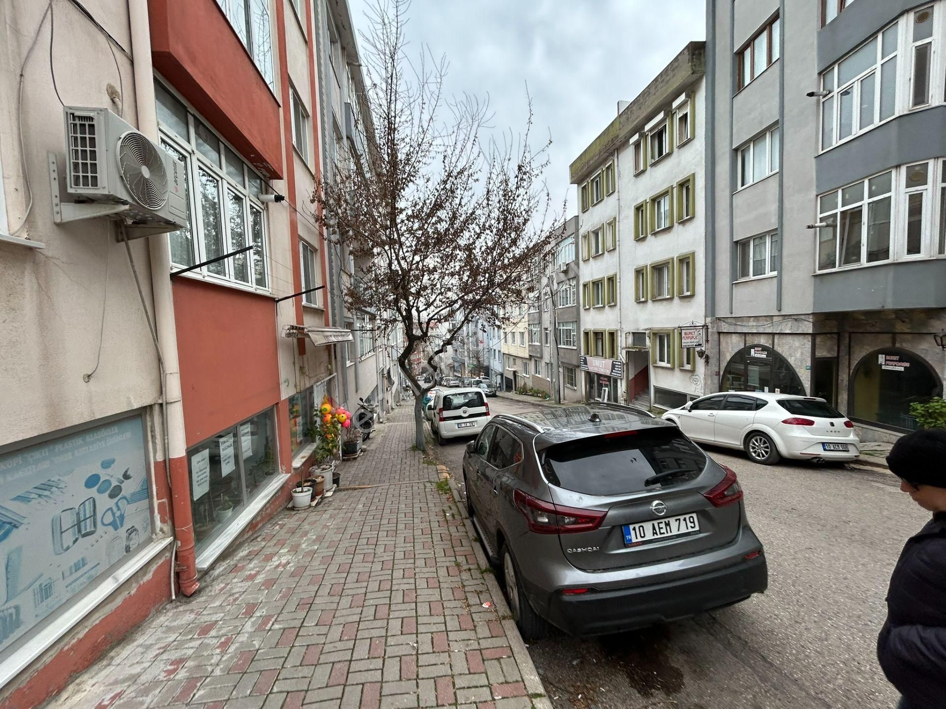 Cihan Emlaktan Kiralık Paşabayırda 3+1 Klimalı, Temiz Daire - Görsel 34