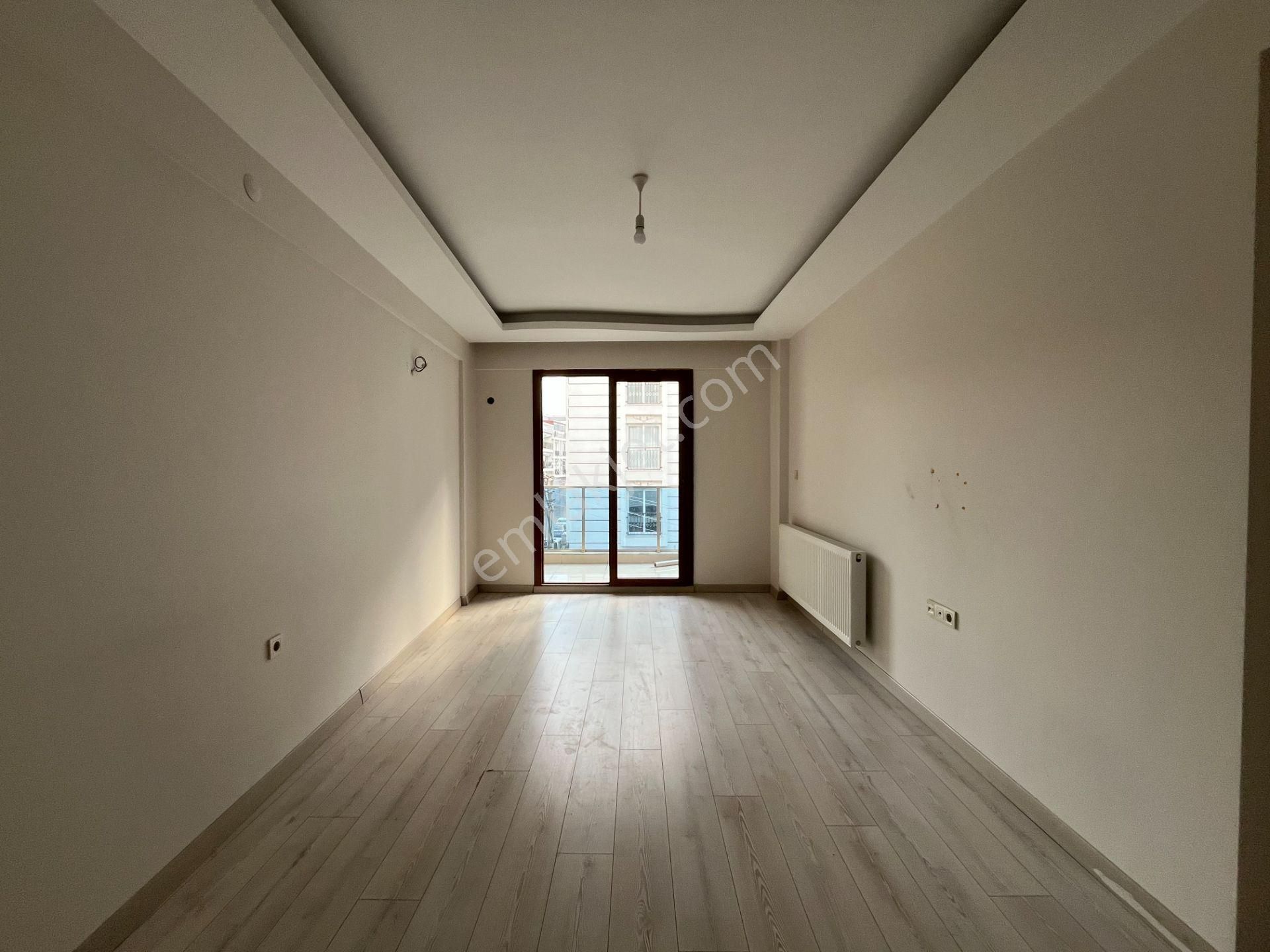 Gümüşpala'da Doğalgazlı, Ankastreli Ve Vestiyerli 2+1 Kiralık Daire - Görsel 5