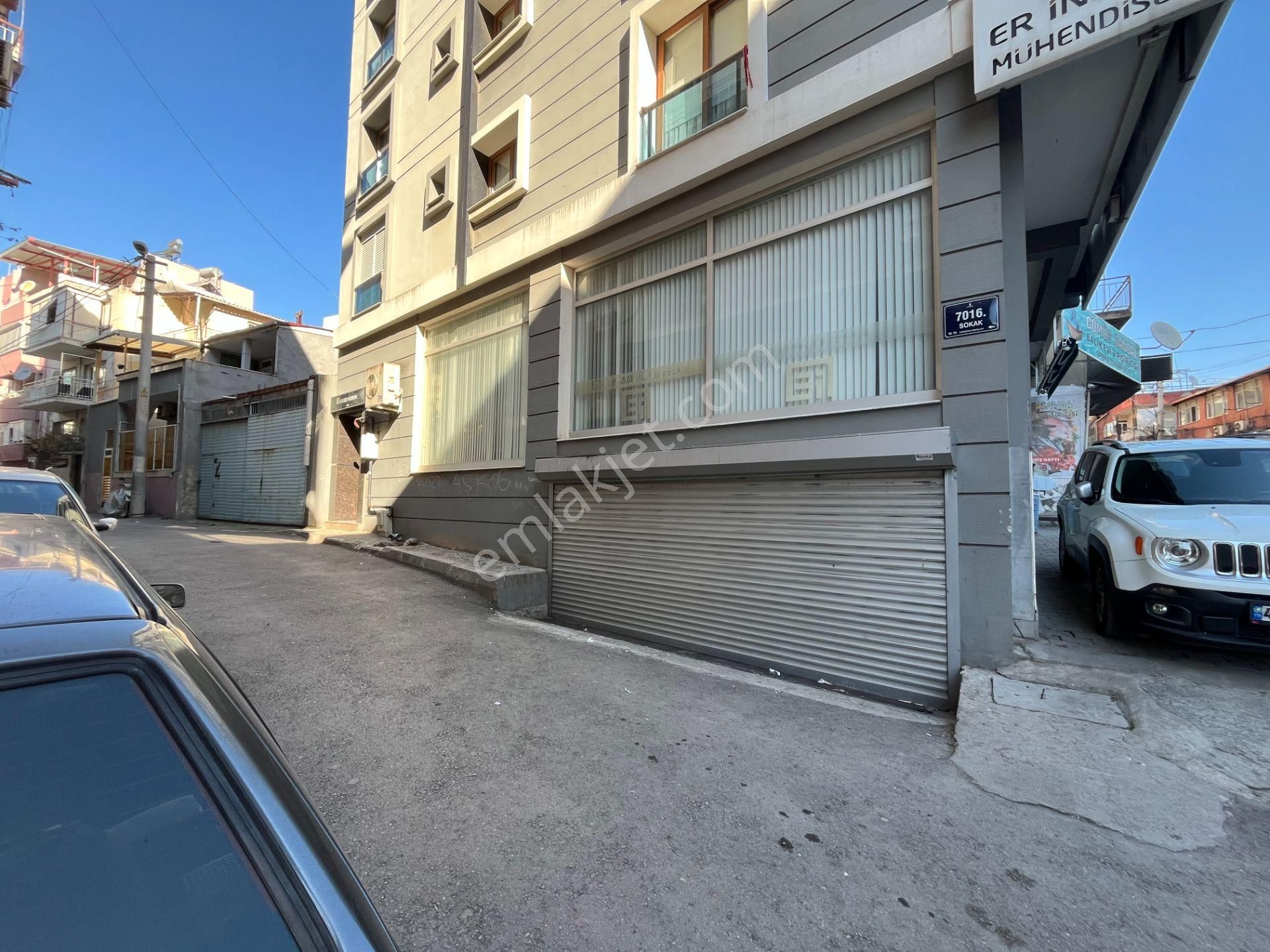 Gümüşpala'da Doğalgazlı, Ankastreli Ve Vestiyerli 2+1 Kiralık Daire - Görsel 3