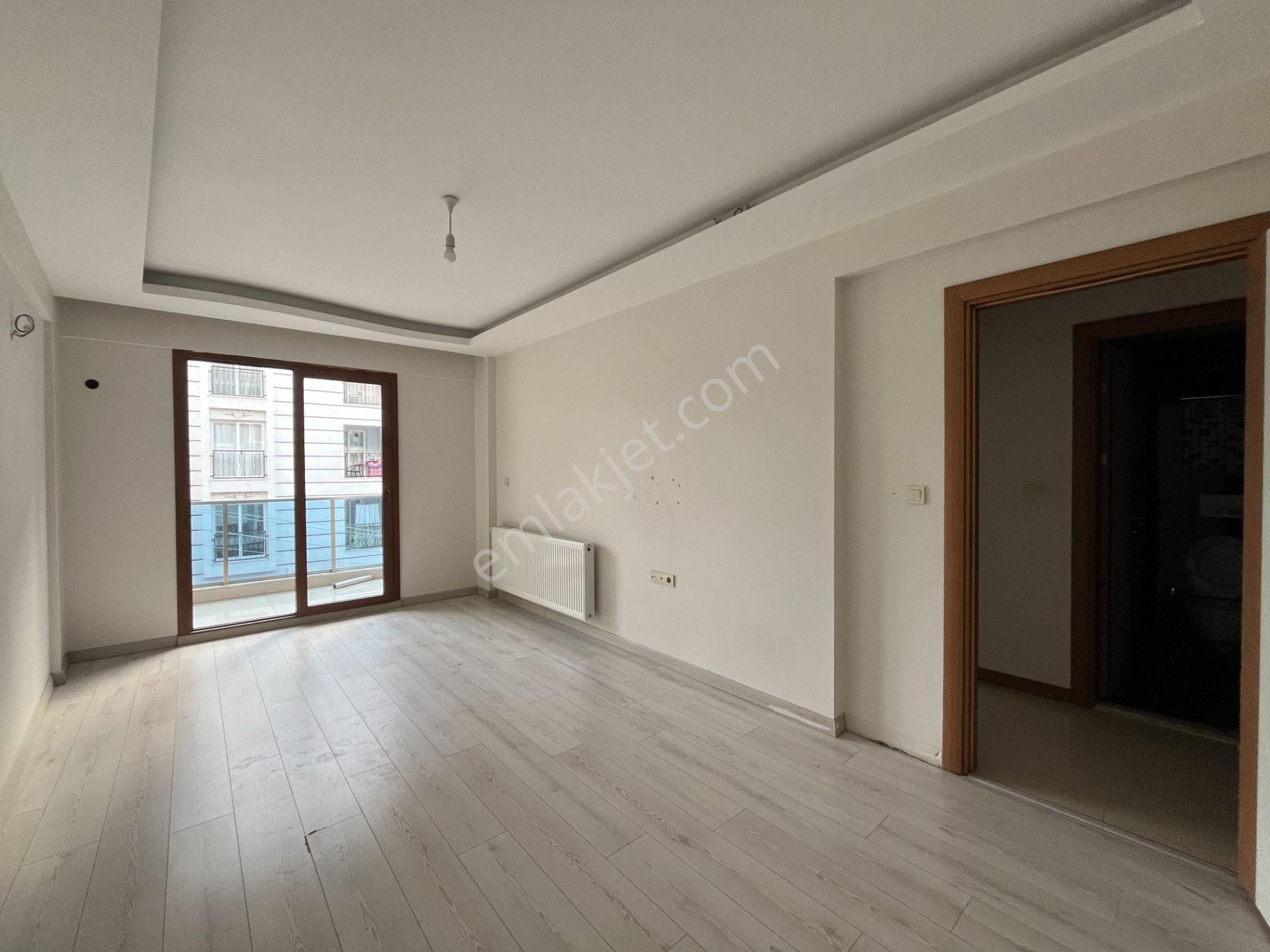 Gümüşpala'da Doğalgazlı, Ankastreli Ve Vestiyerli 2+1 Kiralık Daire - Görsel 8