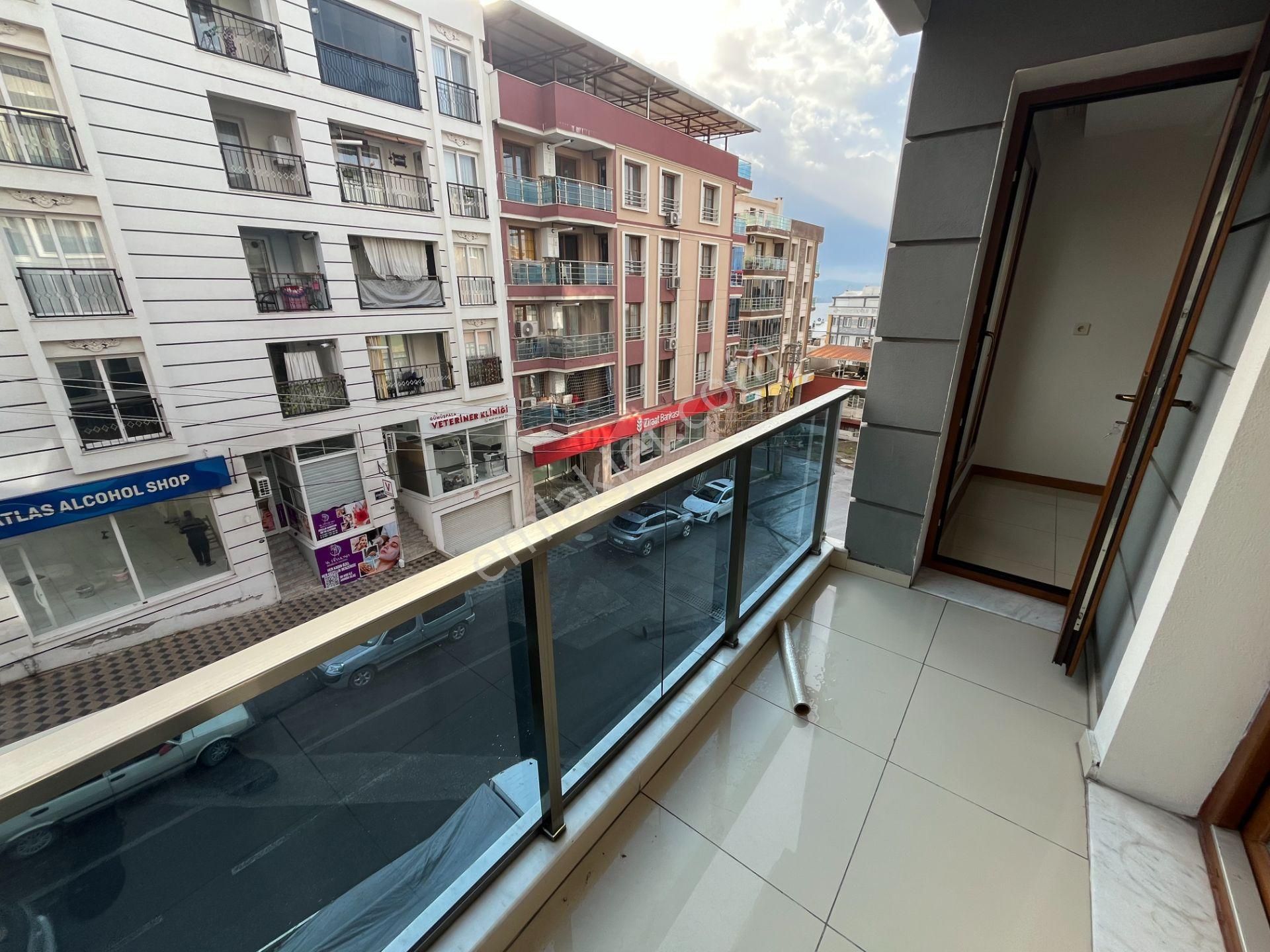 Gümüşpala'da Doğalgazlı, Ankastreli Ve Vestiyerli 2+1 Kiralık Daire - Görsel 15