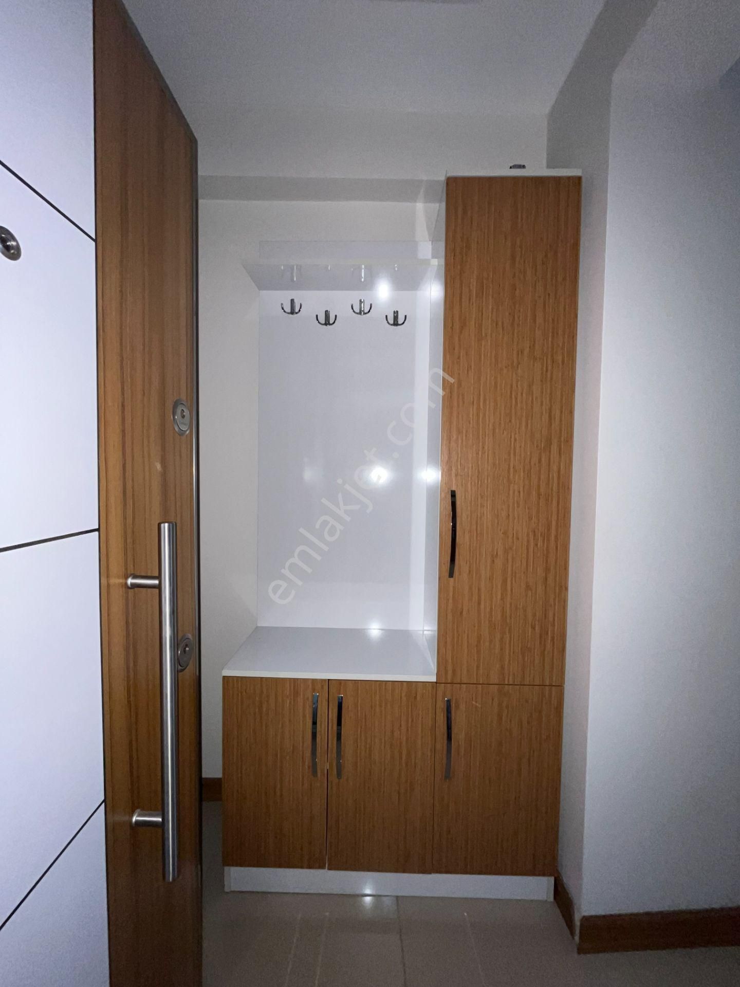 Gümüşpala'da Doğalgazlı, Ankastreli Ve Vestiyerli 2+1 Kiralık Daire - Görsel 20