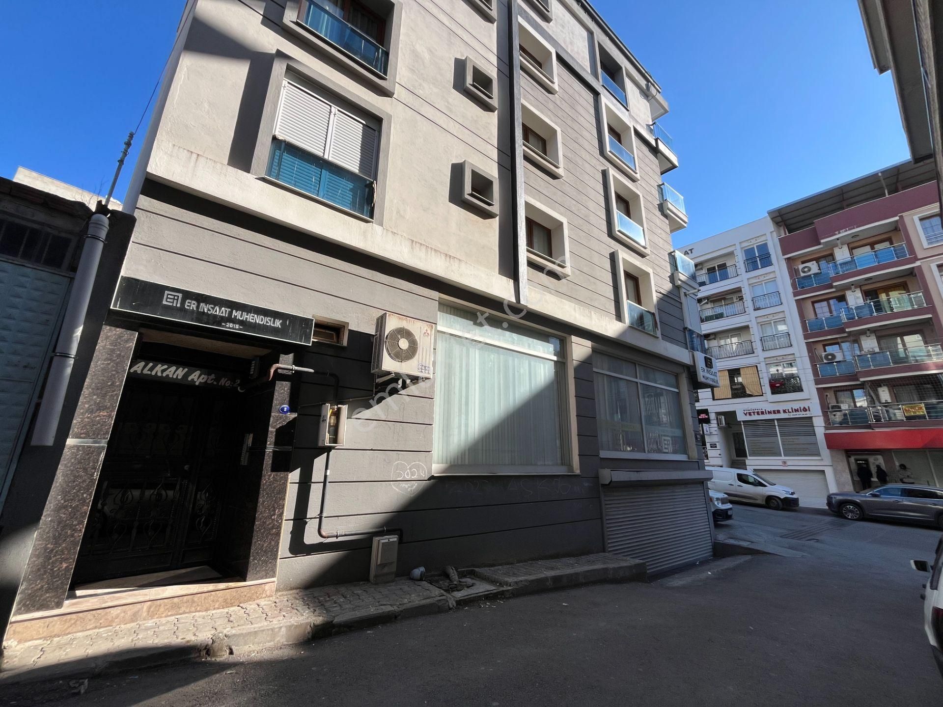 Gümüşpala'da Doğalgazlı, Ankastreli Ve Vestiyerli 2+1 Kiralık Daire - Görsel 4