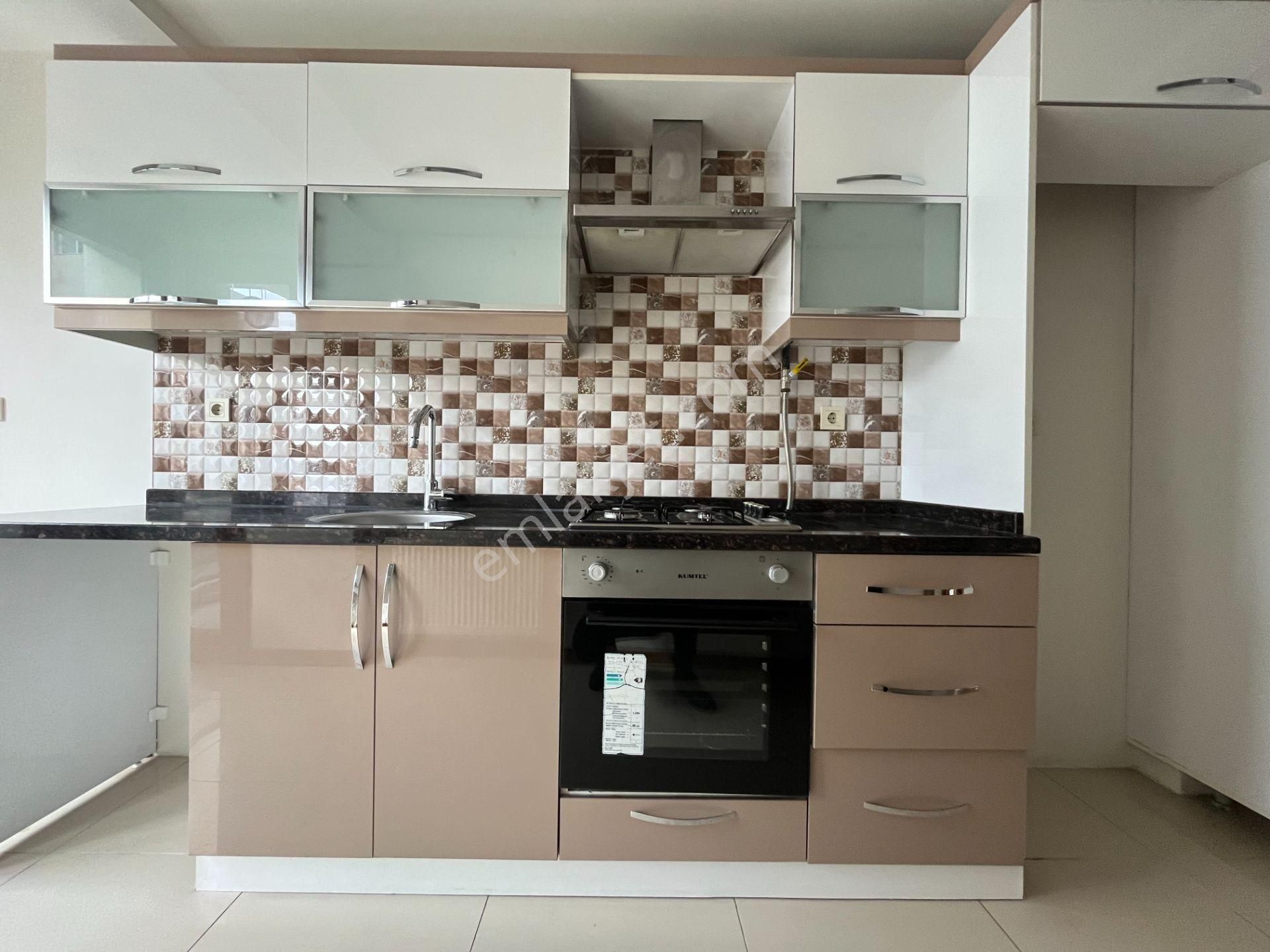 Gümüşpala'da Doğalgazlı, Ankastreli Ve Vestiyerli 2+1 Kiralık Daire - Görsel 11
