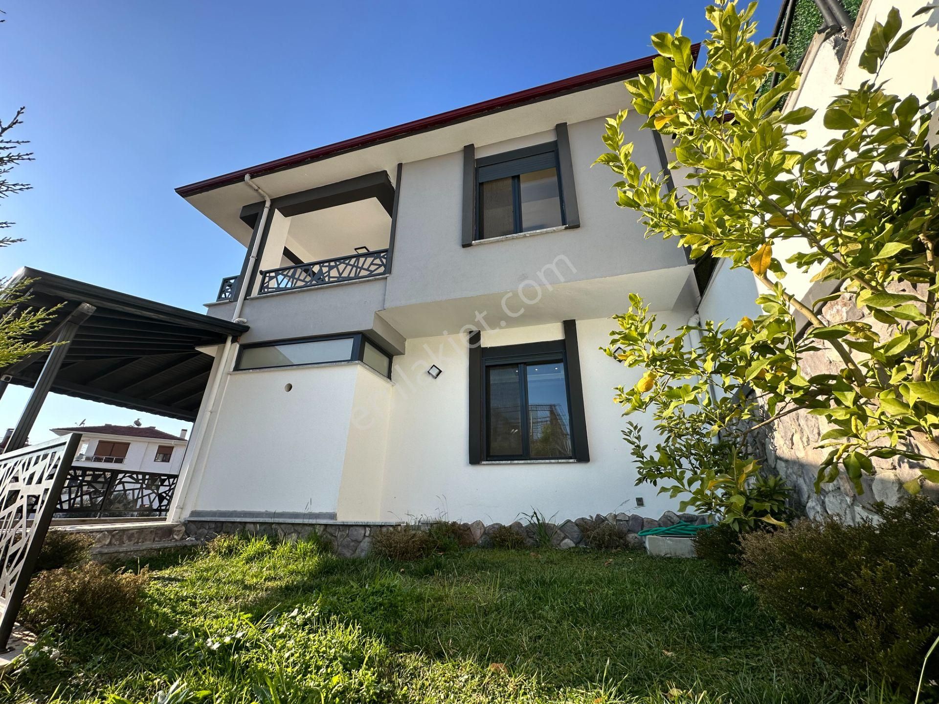 Mera Emlaktan Altınolukta Körfez Manzaralı 4+1 220m Villa - Görsel 12