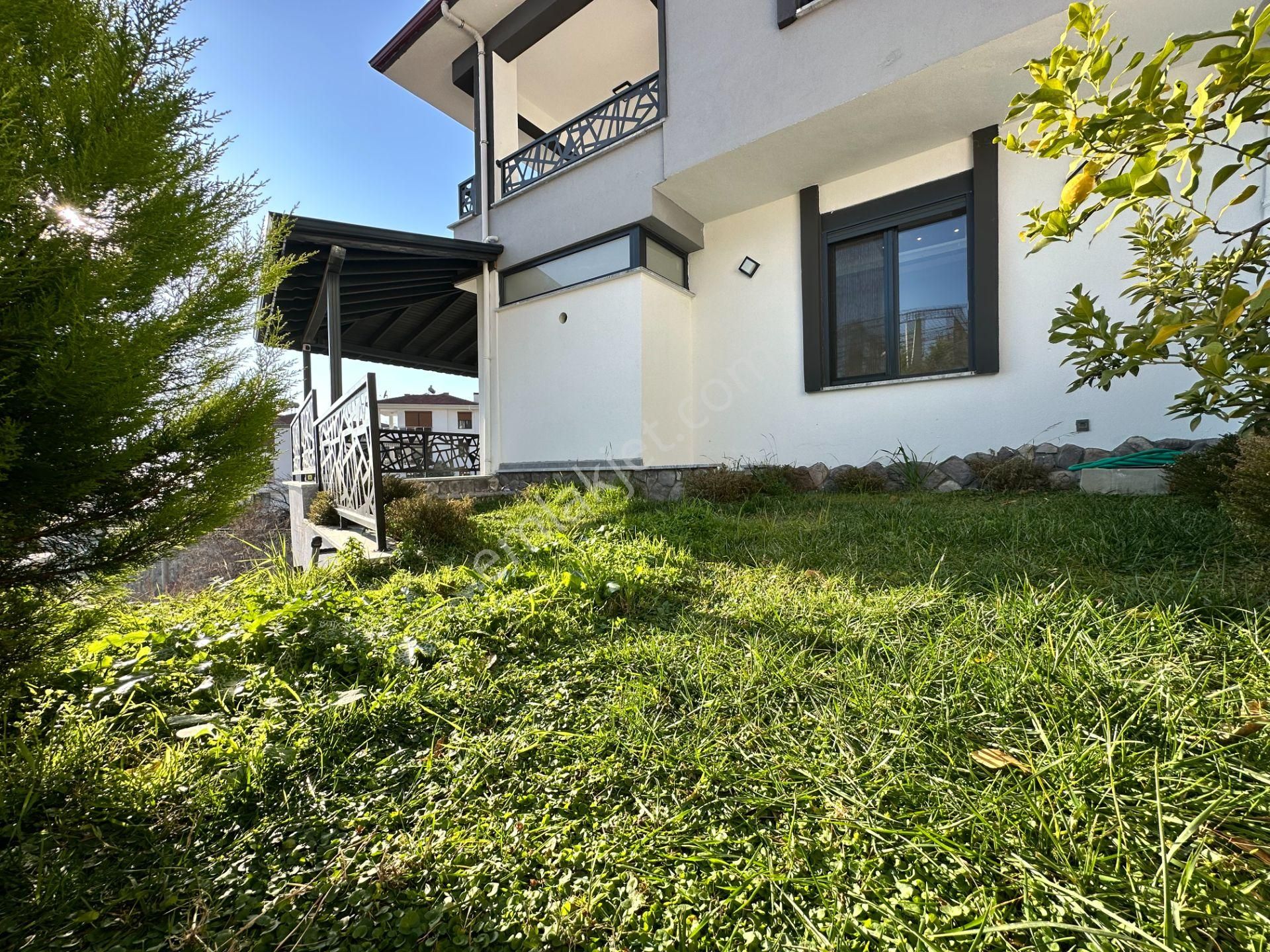 Mera Emlaktan Altınolukta Körfez Manzaralı 4+1 220m Villa - Görsel 8
