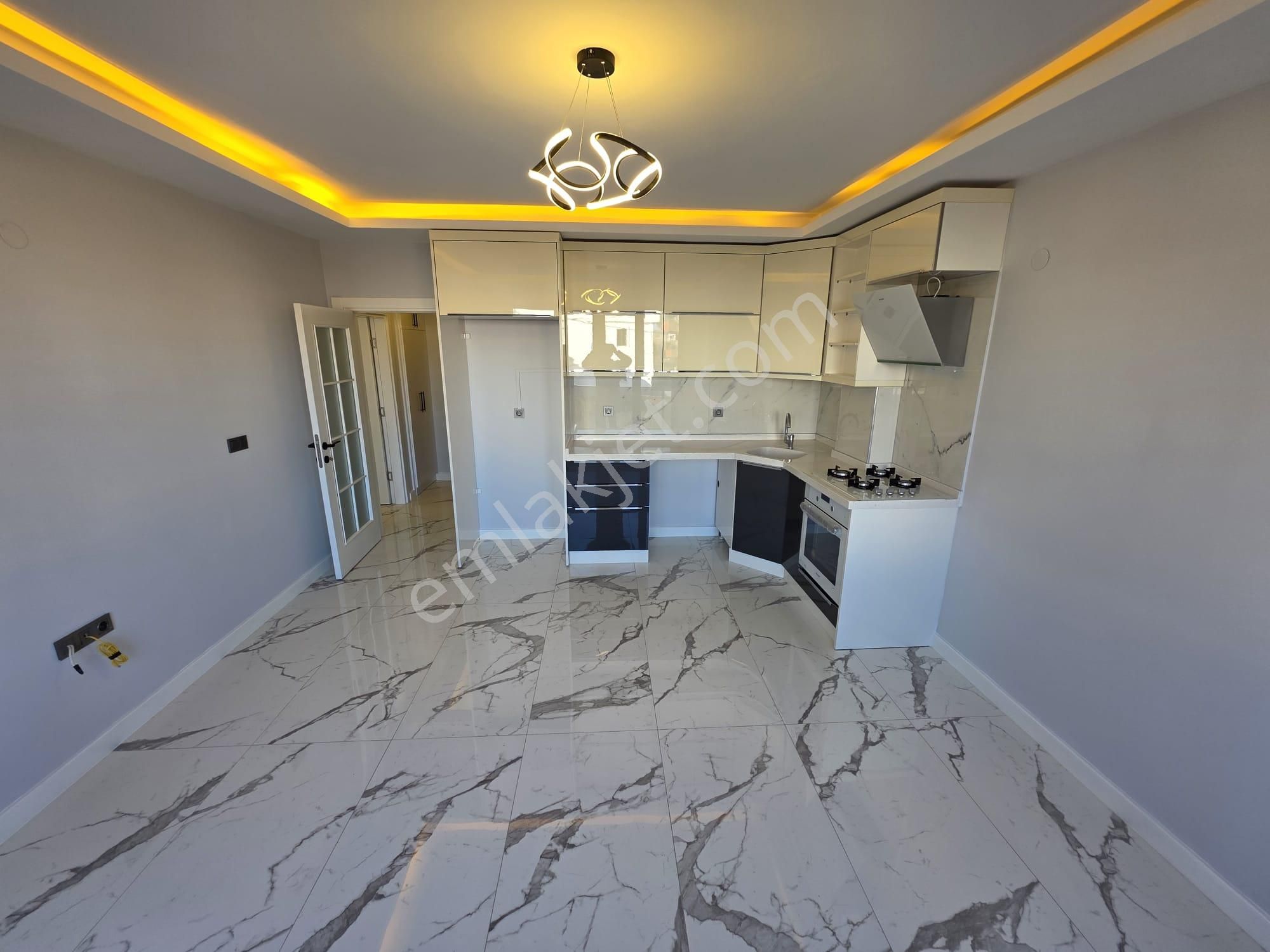 Irmaksudan Akçayda Ara Kat Cam Balkonlu Kredi İmkanlı 1+1 Daire