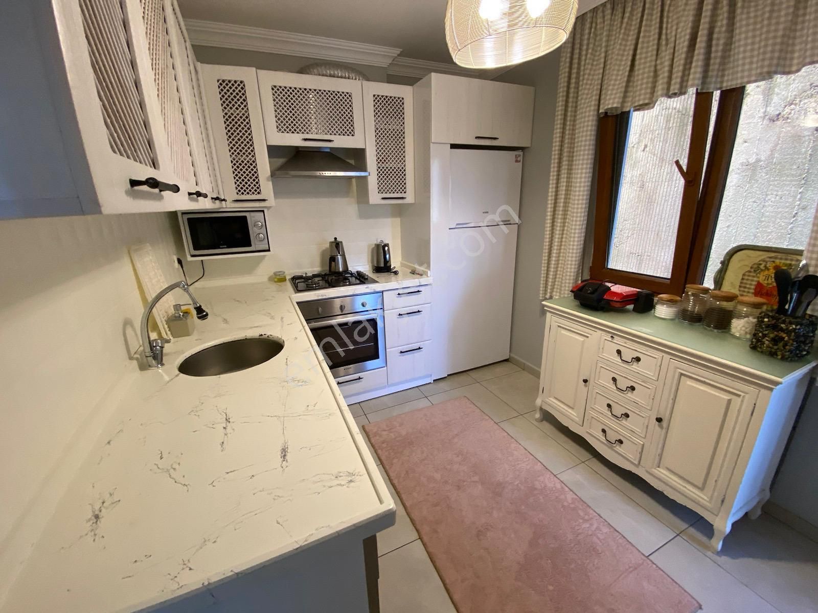 Trabzonda Kiralık Eşyalı 3+1 Yalı Dairesi (1 Haziran Çıkışlı) - Görsel 3