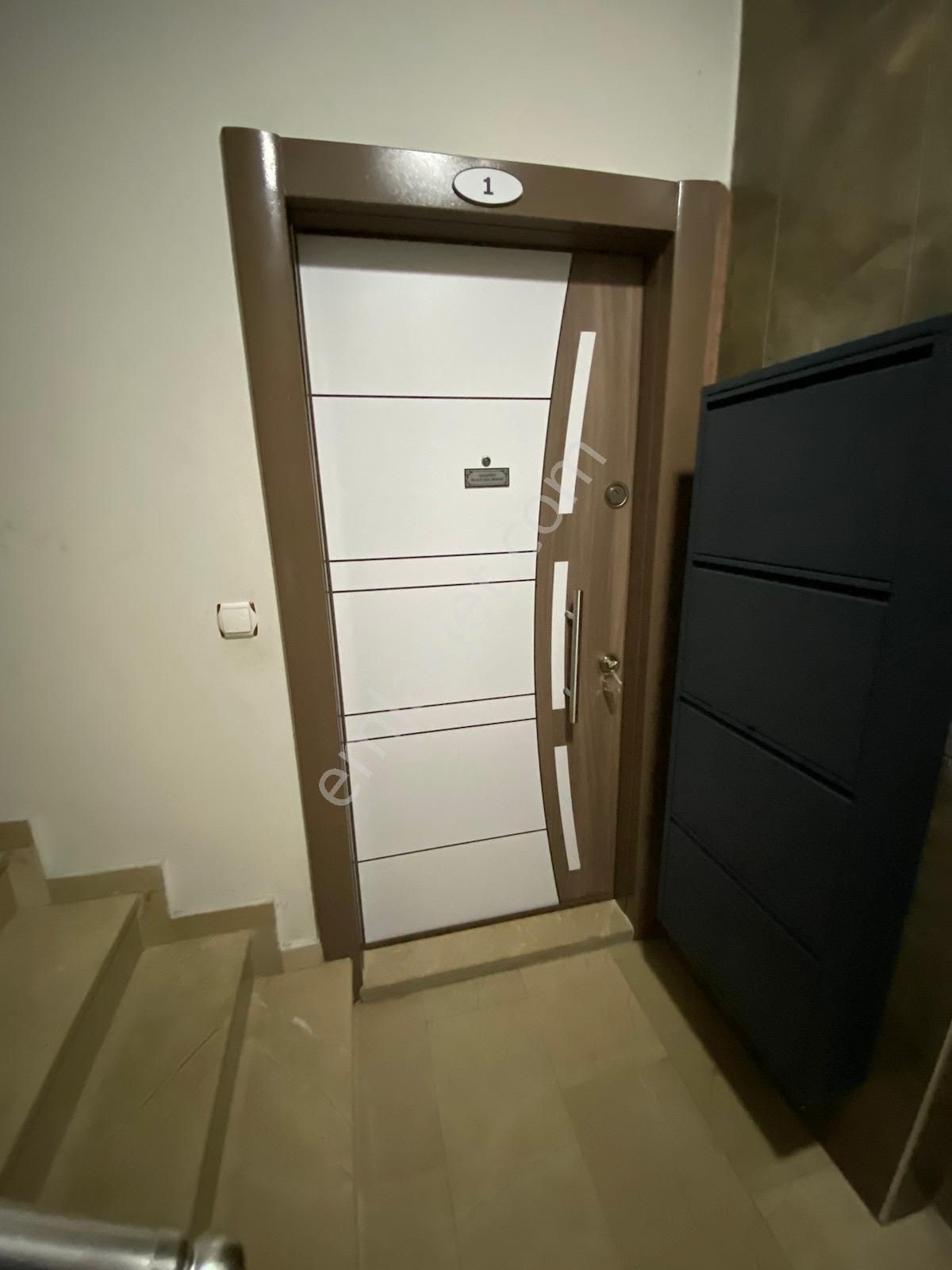 Trabzonda Kiralık Eşyalı 3+1 Yalı Dairesi (1 Haziran Çıkışlı) - Görsel 14