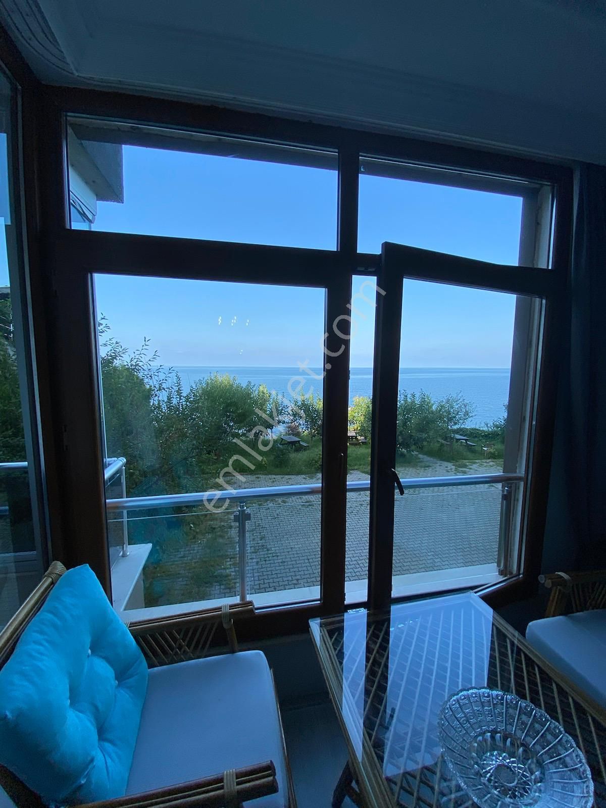 Trabzonda Kiralık Eşyalı 3+1 Yalı Dairesi (1 Haziran Çıkışlı) - Görsel 15